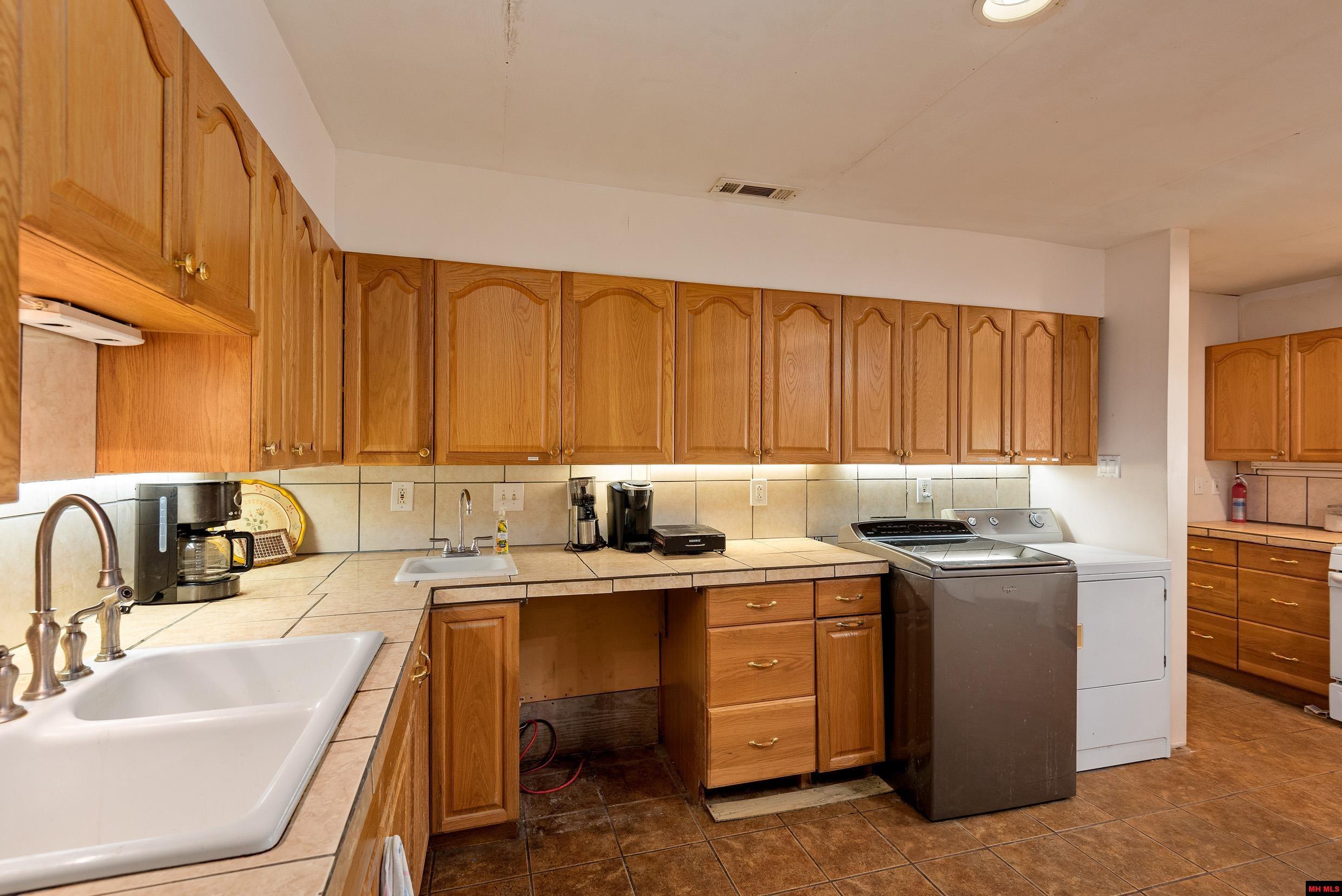 1200 HWY 201 NORTH Mountain Home, AR