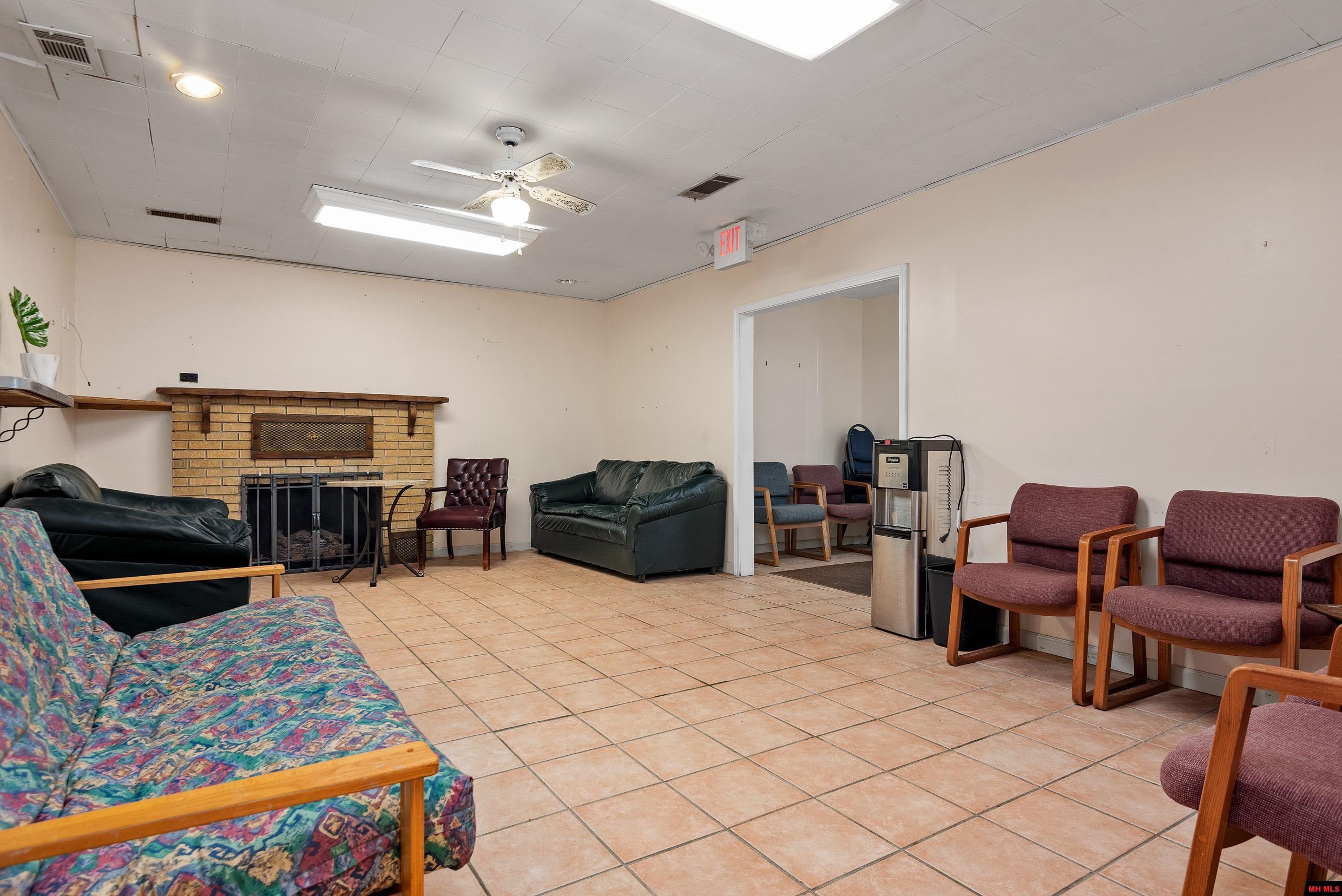 1200 HWY 201 NORTH Mountain Home, AR