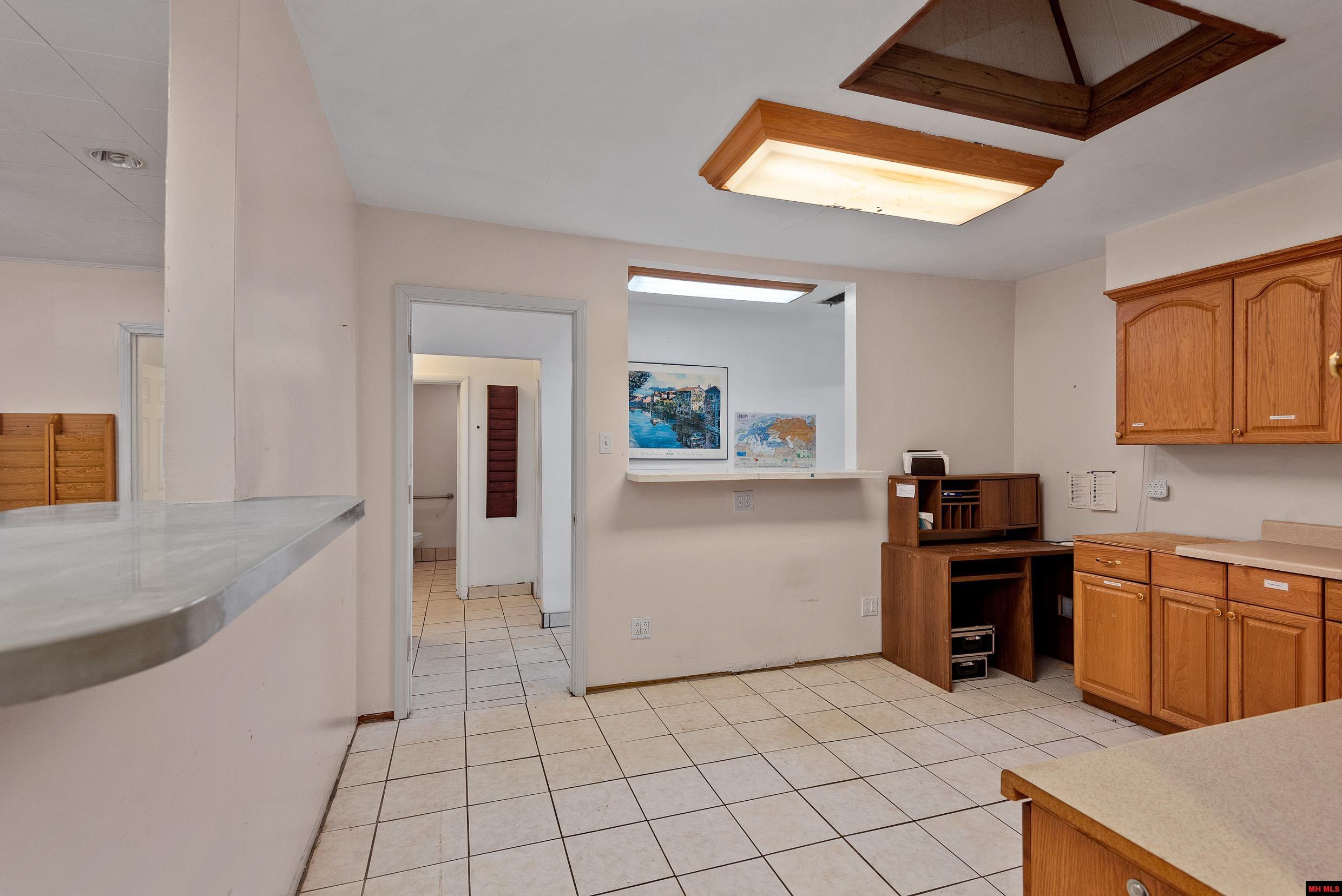 1200 HWY 201 NORTH Mountain Home, AR