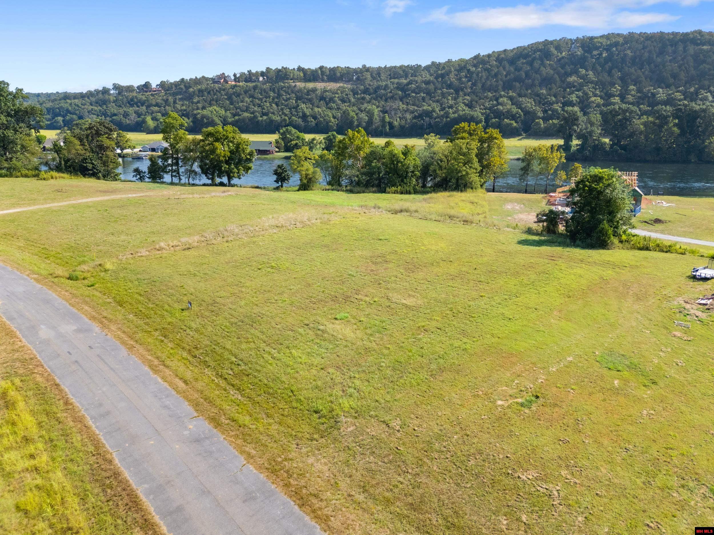 Lot 32 Dry Fly Court