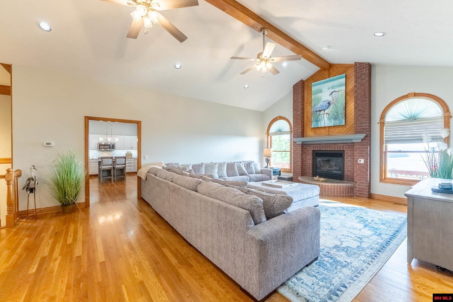 499 NOE CREEK ROAD Mountain Home, AR 72653