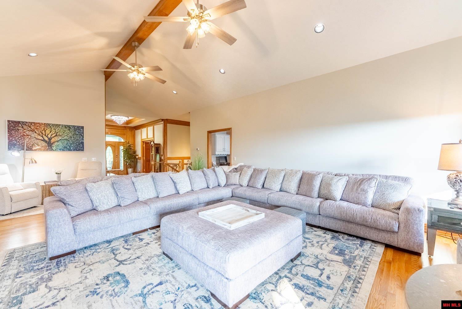 499 NOE CREEK ROAD Mountain Home, AR 72653