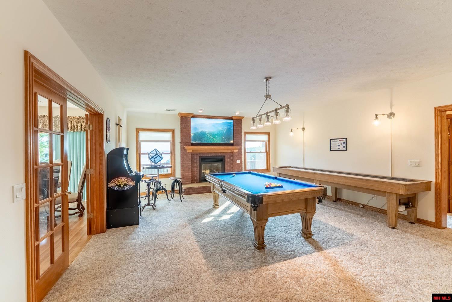 499 NOE CREEK ROAD Mountain Home, AR 72653