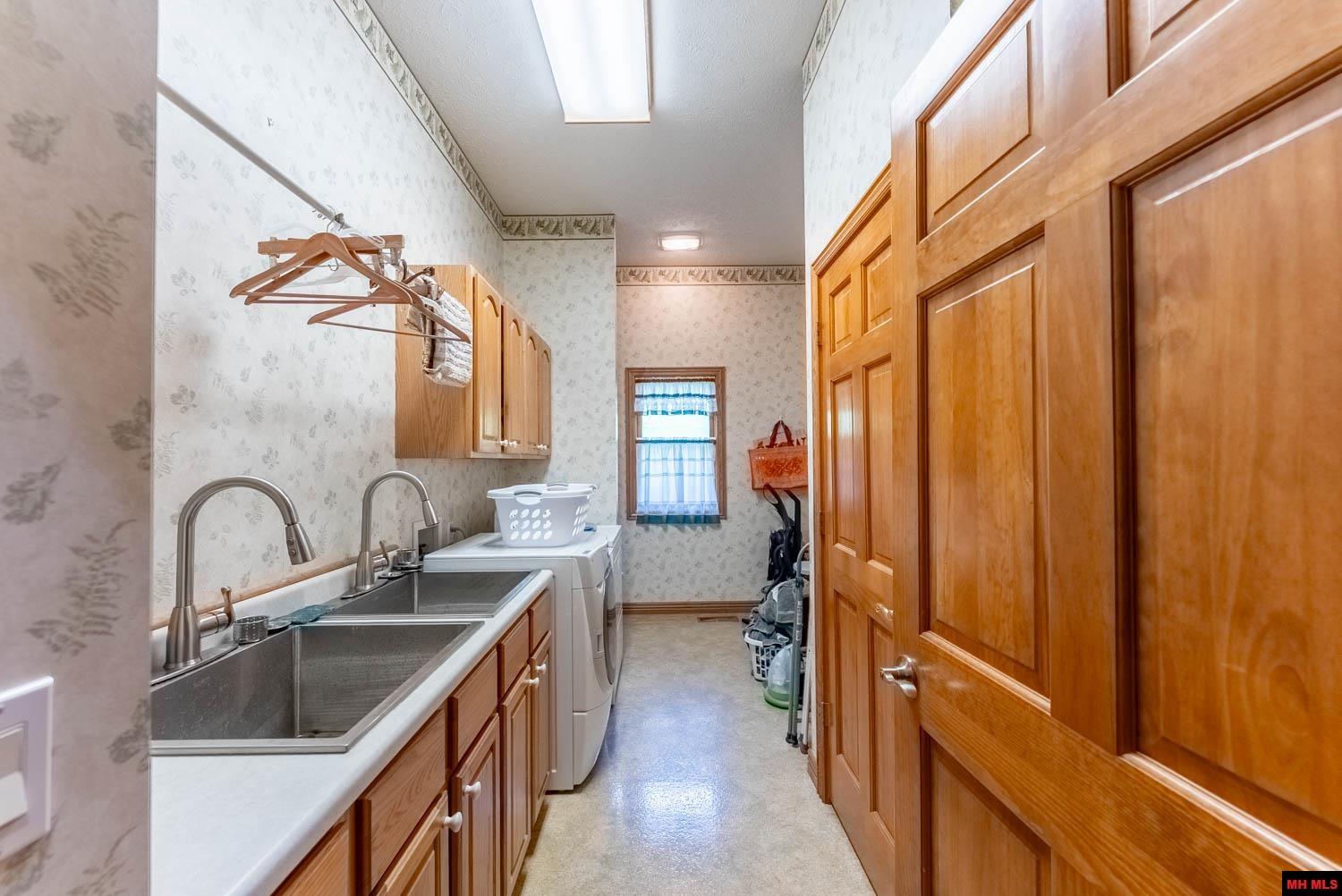 499 NOE CREEK ROAD Mountain Home, AR 72653