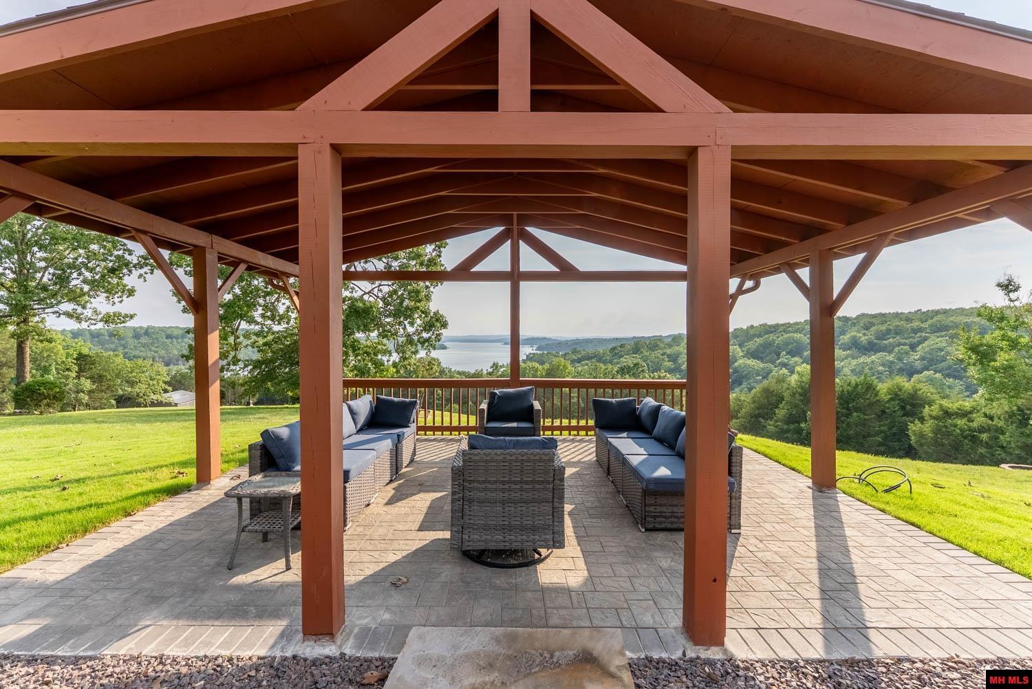 499 NOE CREEK ROAD Mountain Home, AR 72653