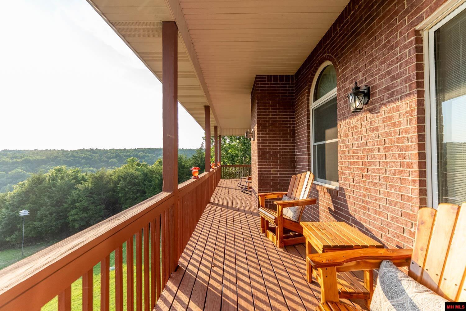 499 NOE CREEK ROAD Mountain Home, AR 72653