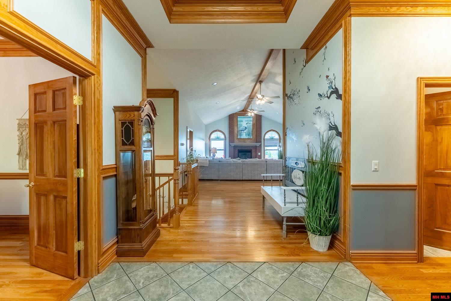499 NOE CREEK ROAD Mountain Home, AR 72653