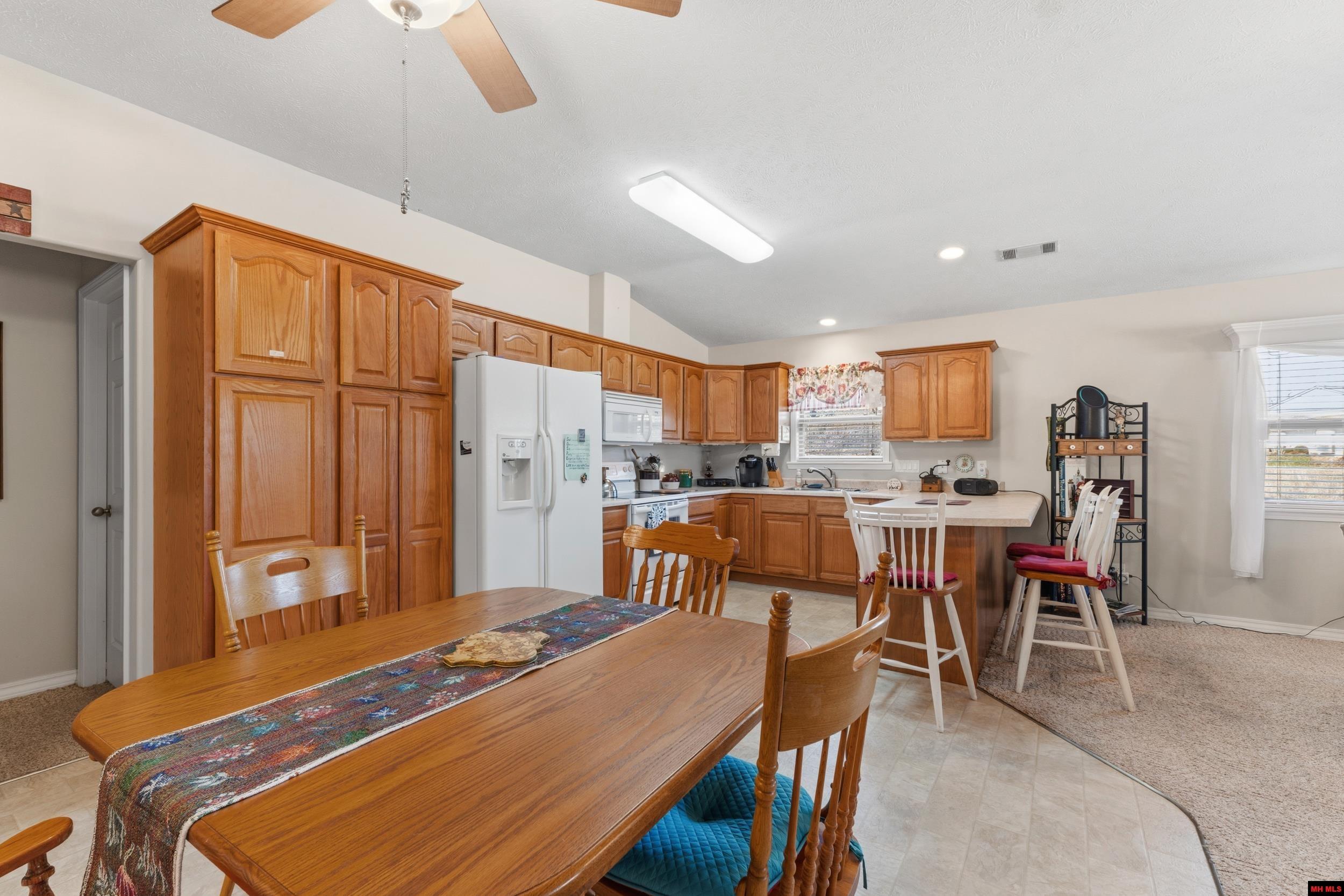 38 Devonshire Circle