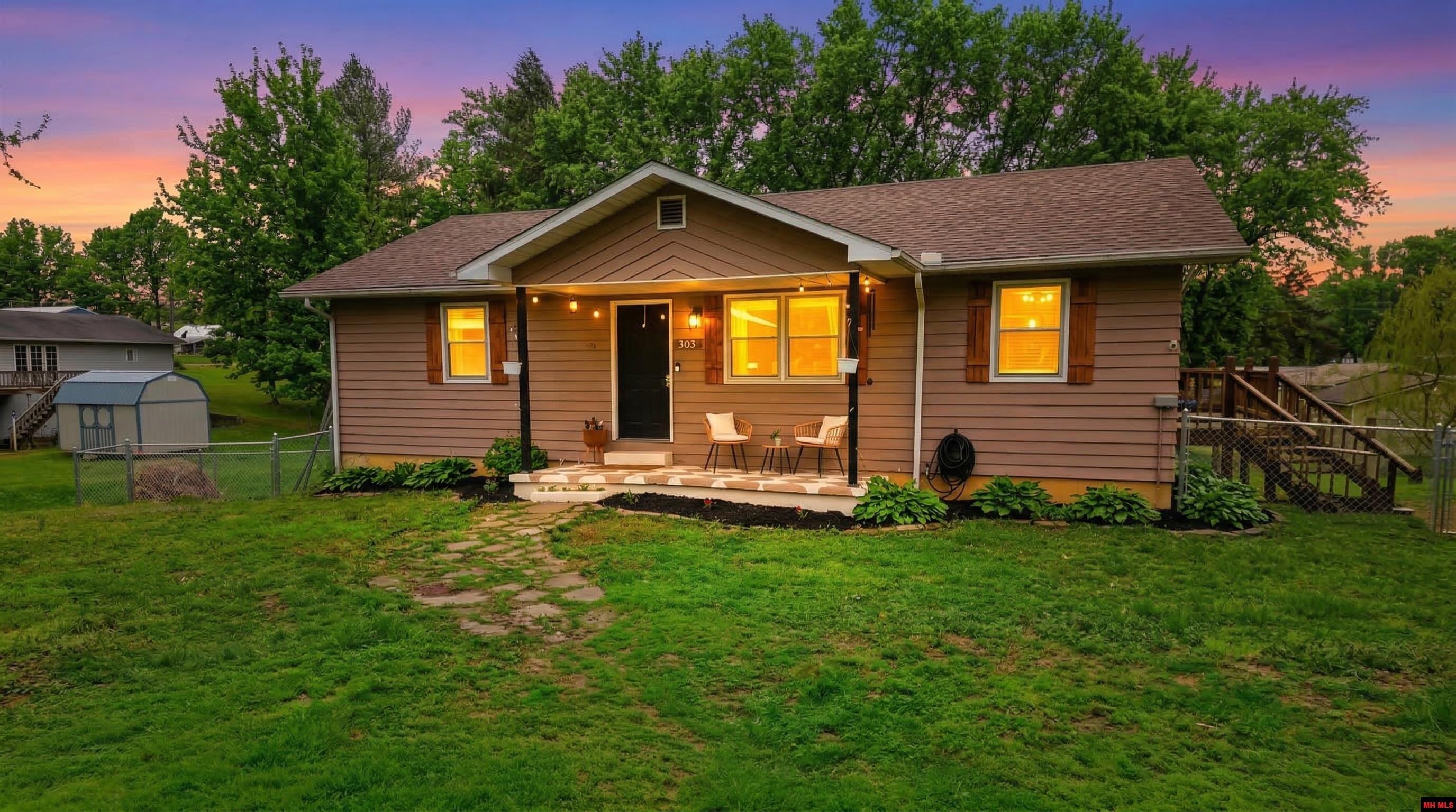 303 Washington Street