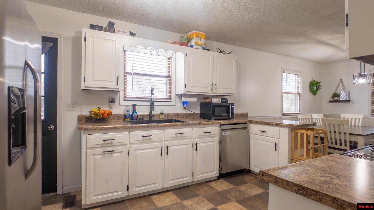 303 Washington Street