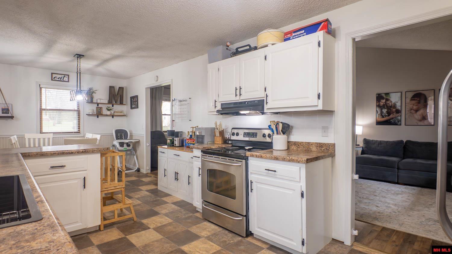 303 Washington Street