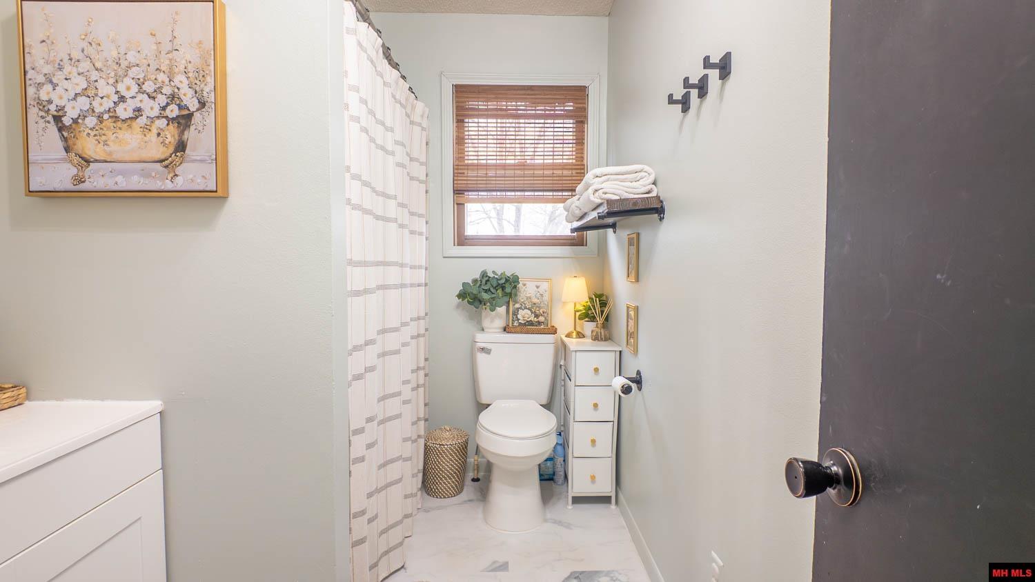 303 Washington Street