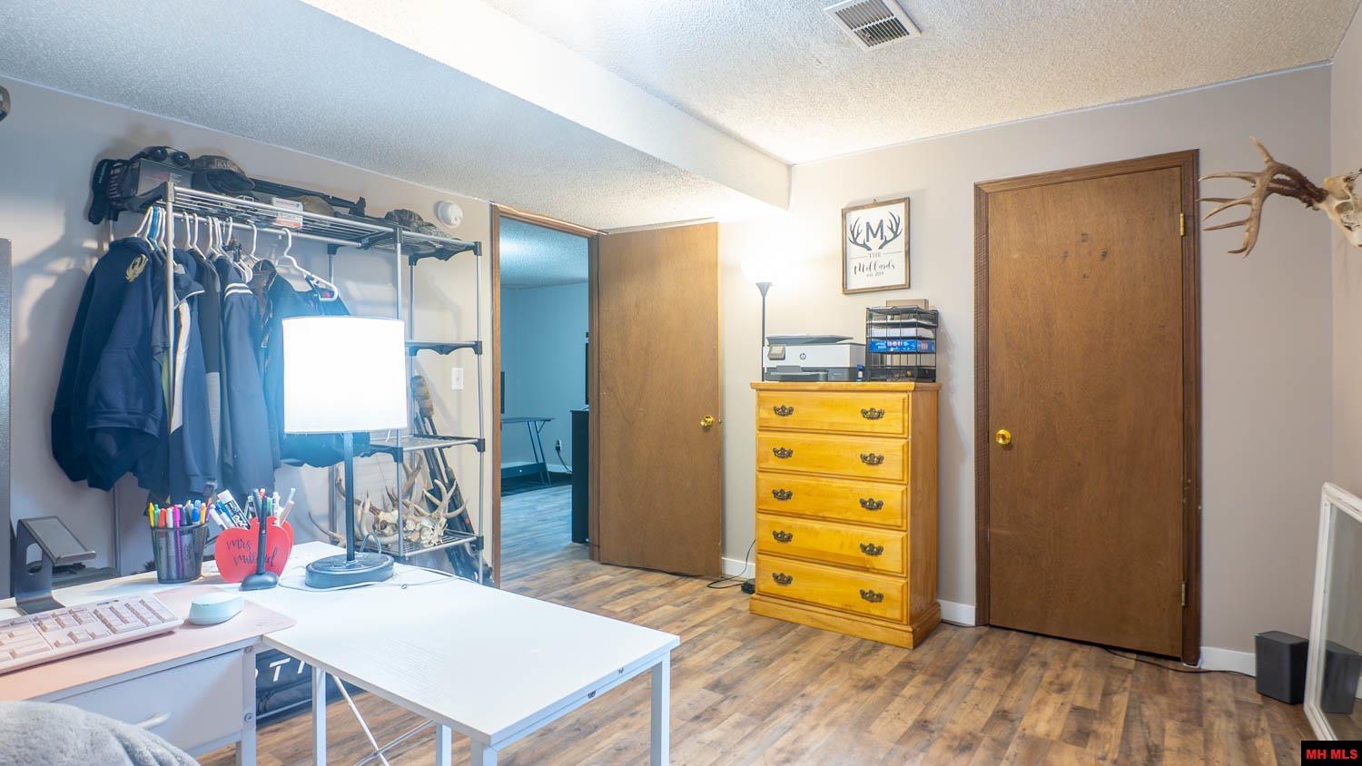 303 Washington Street