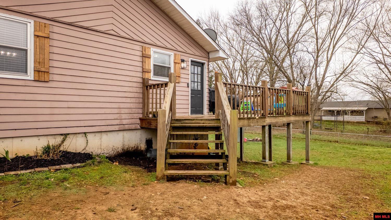 303 Washington Street