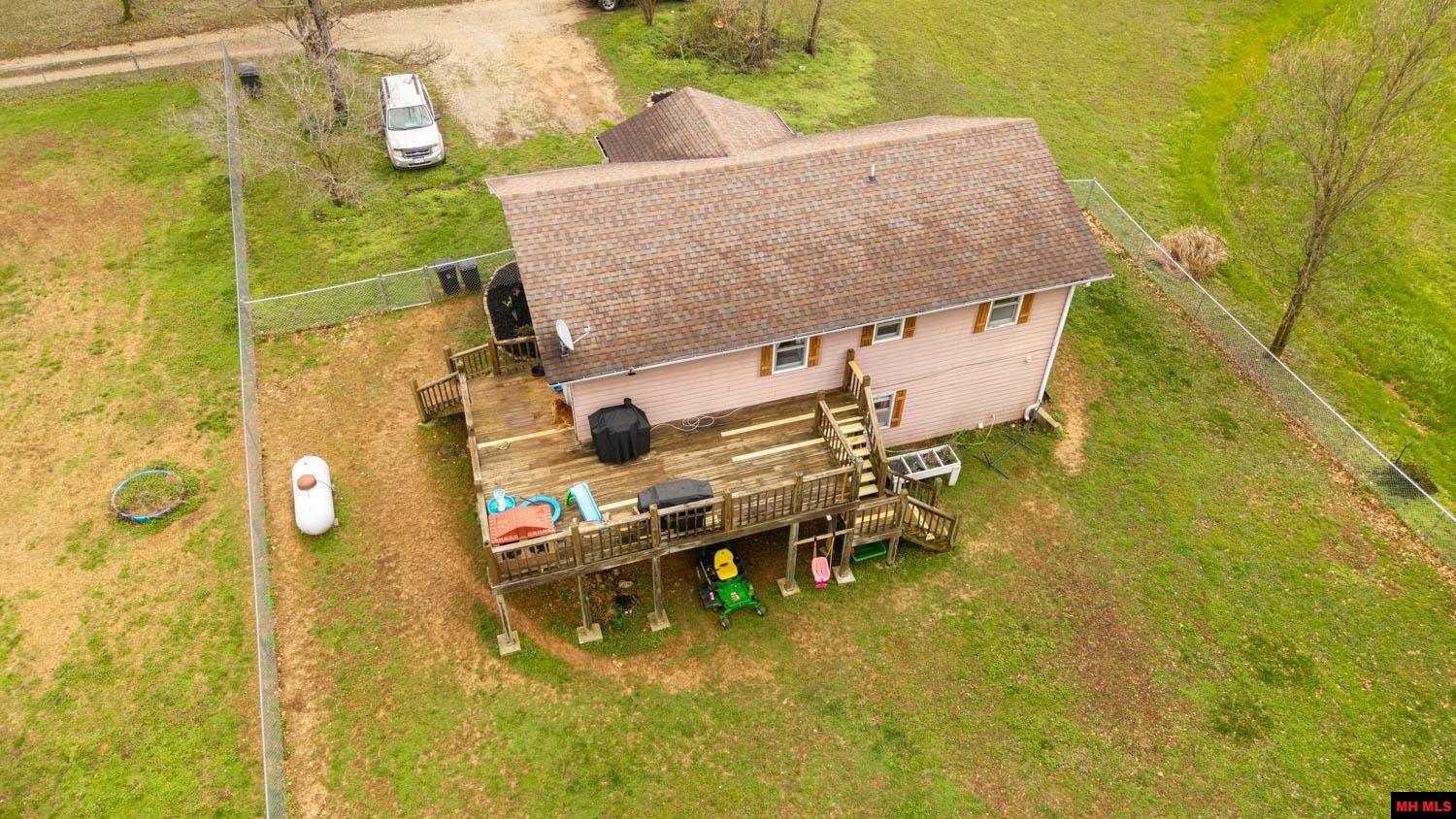 303 Washington Street