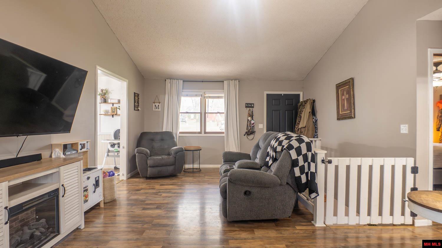 303 Washington Street