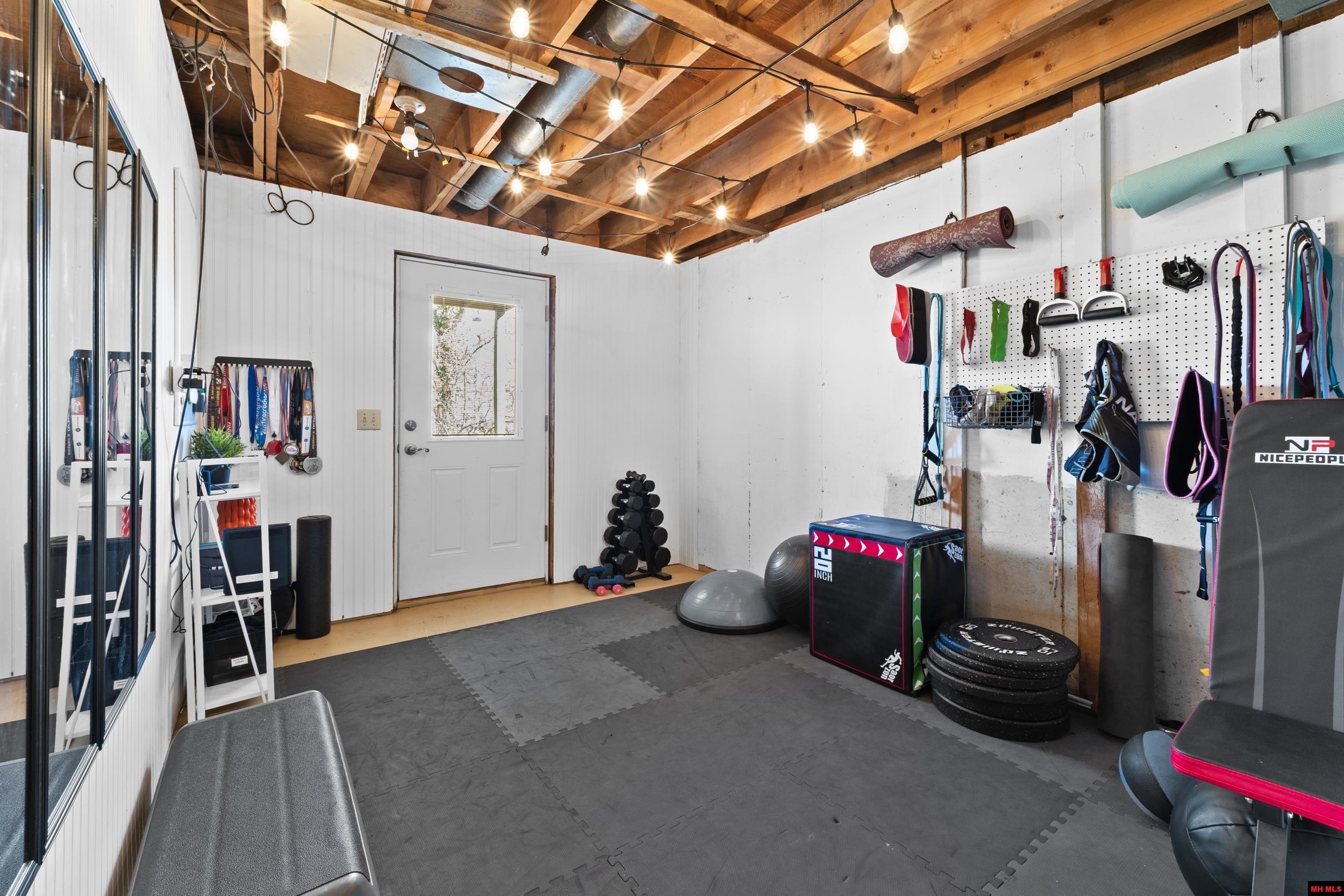 152 Blou Clower Point