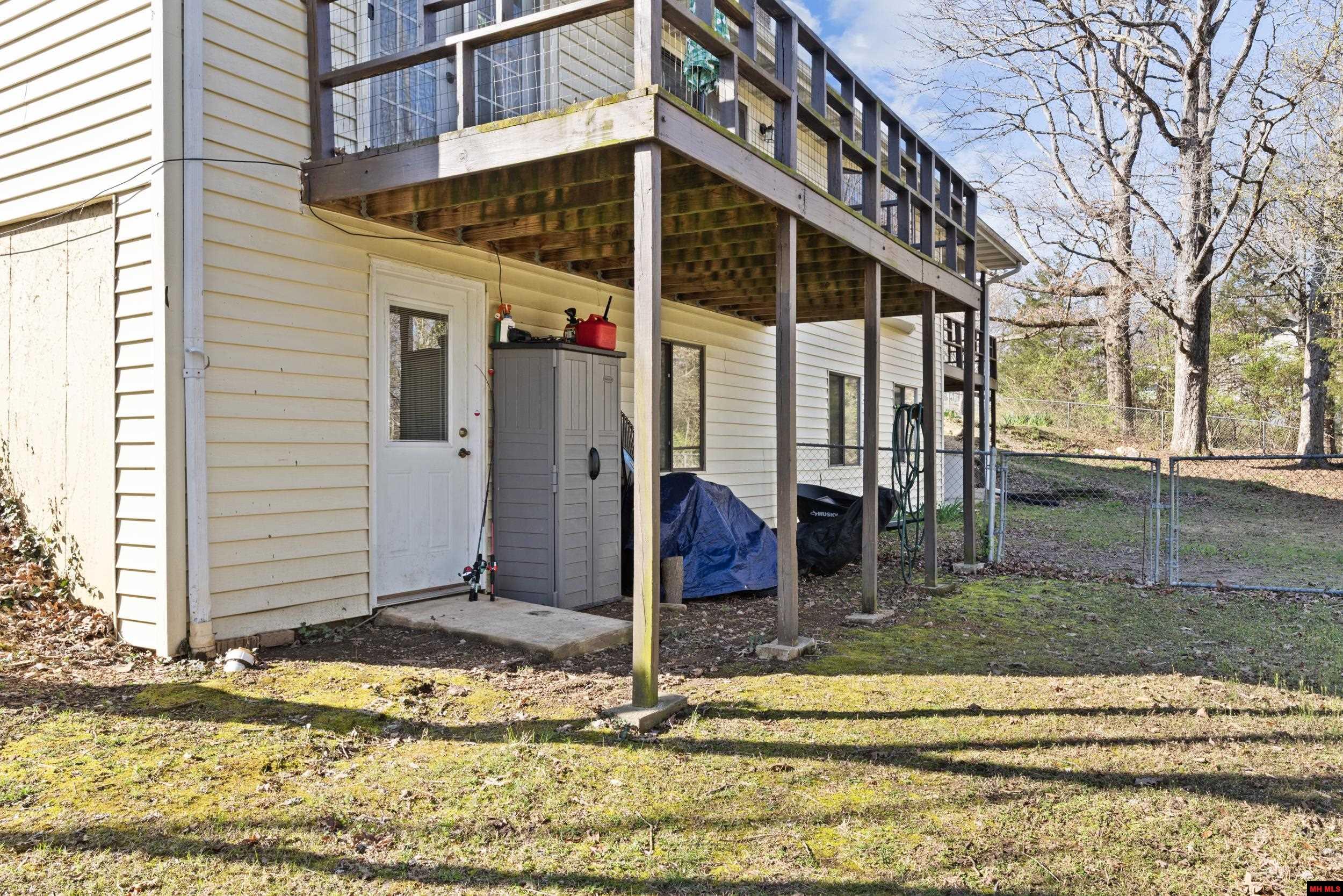 152 Blou Clower Point