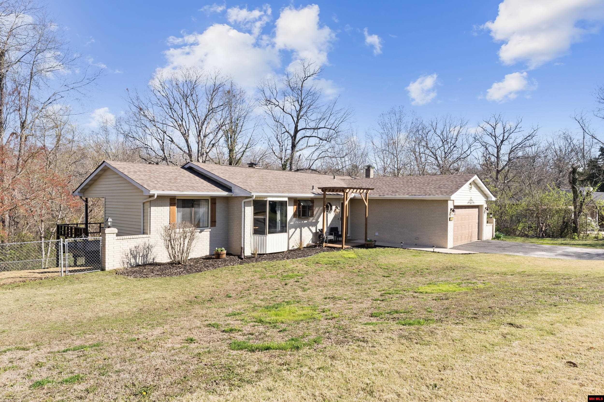 152 Blou Clower Point