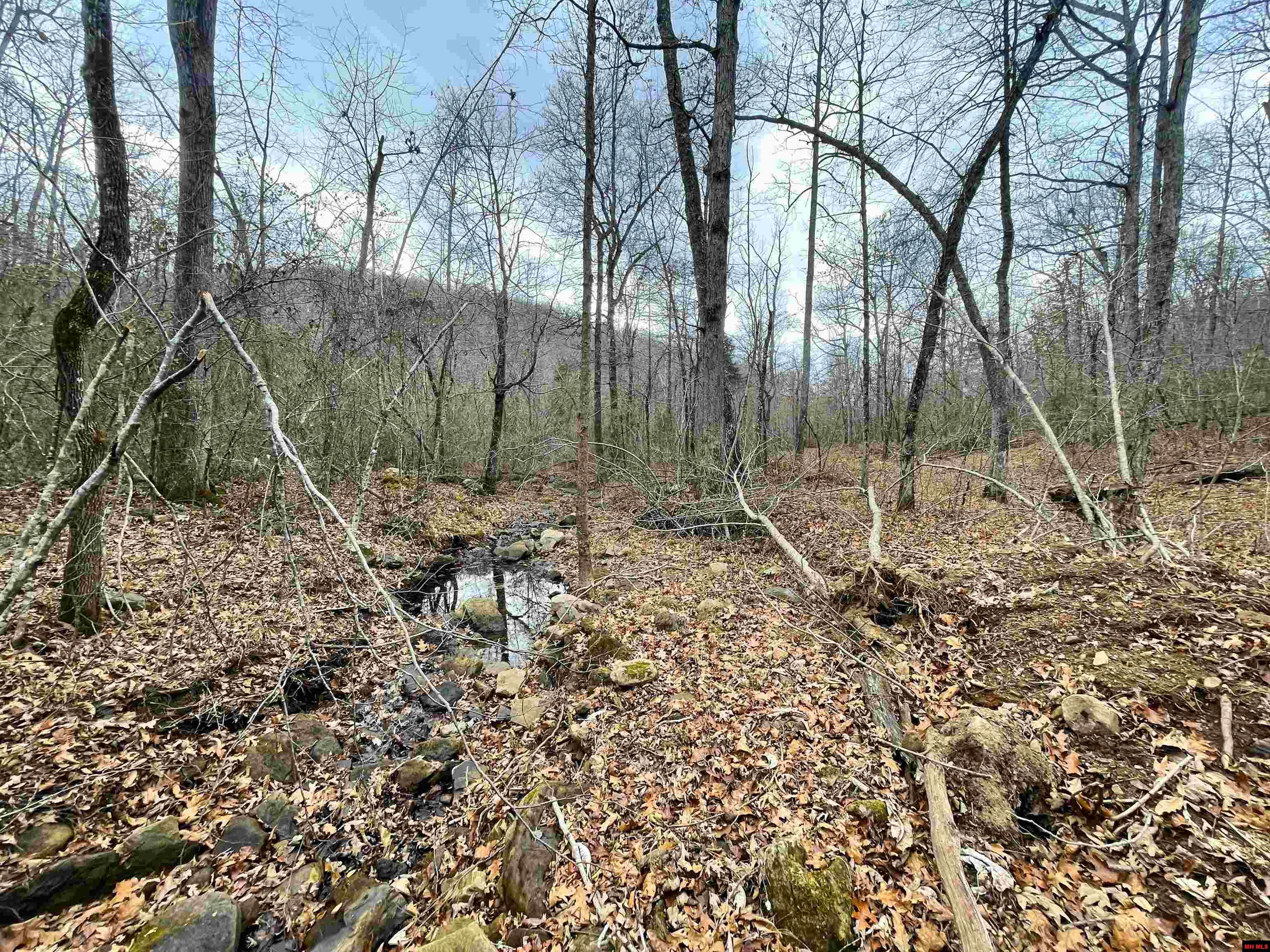 001-07753-000 Land Lock Road