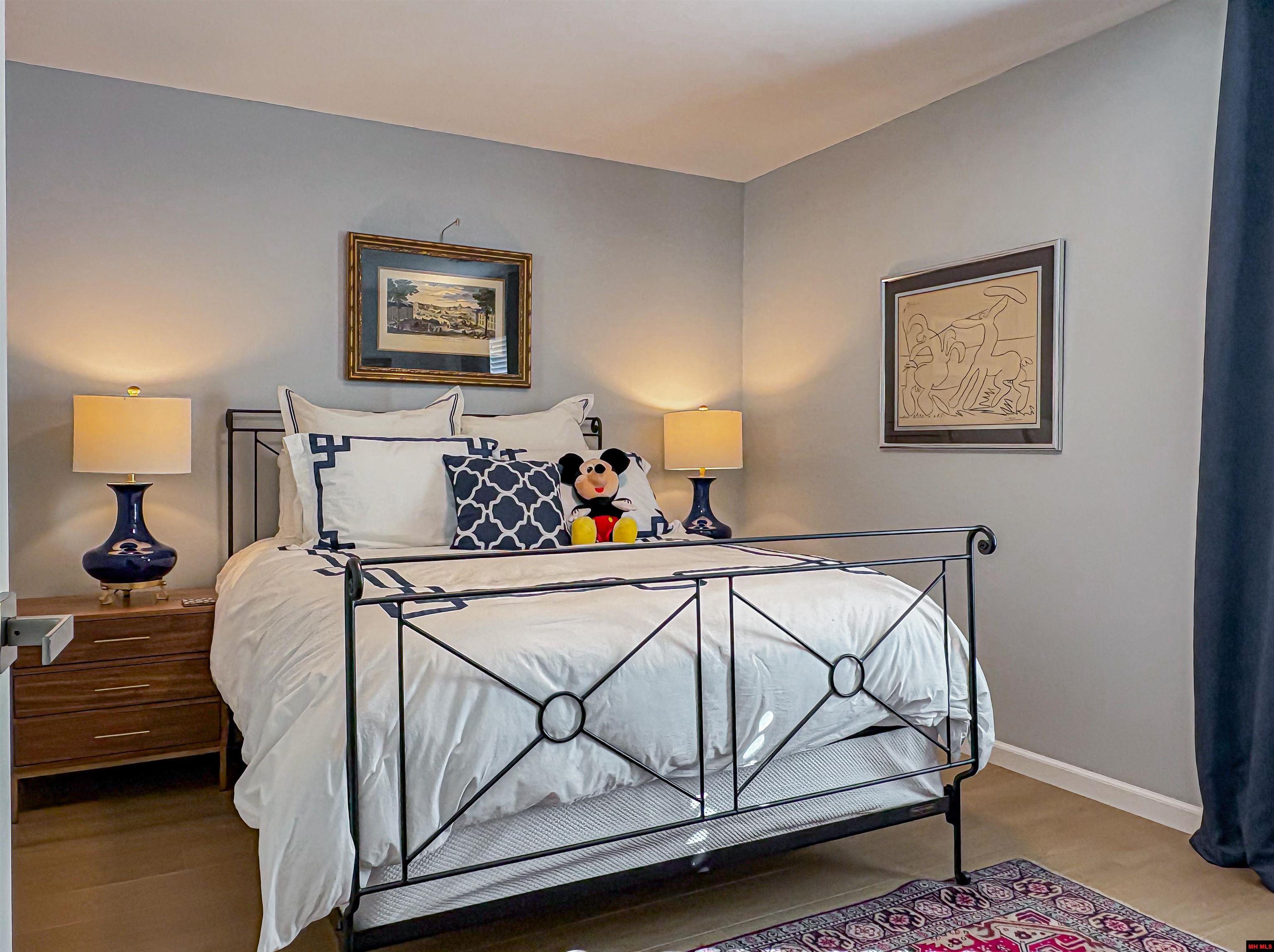 1546 Meadowhill Drive