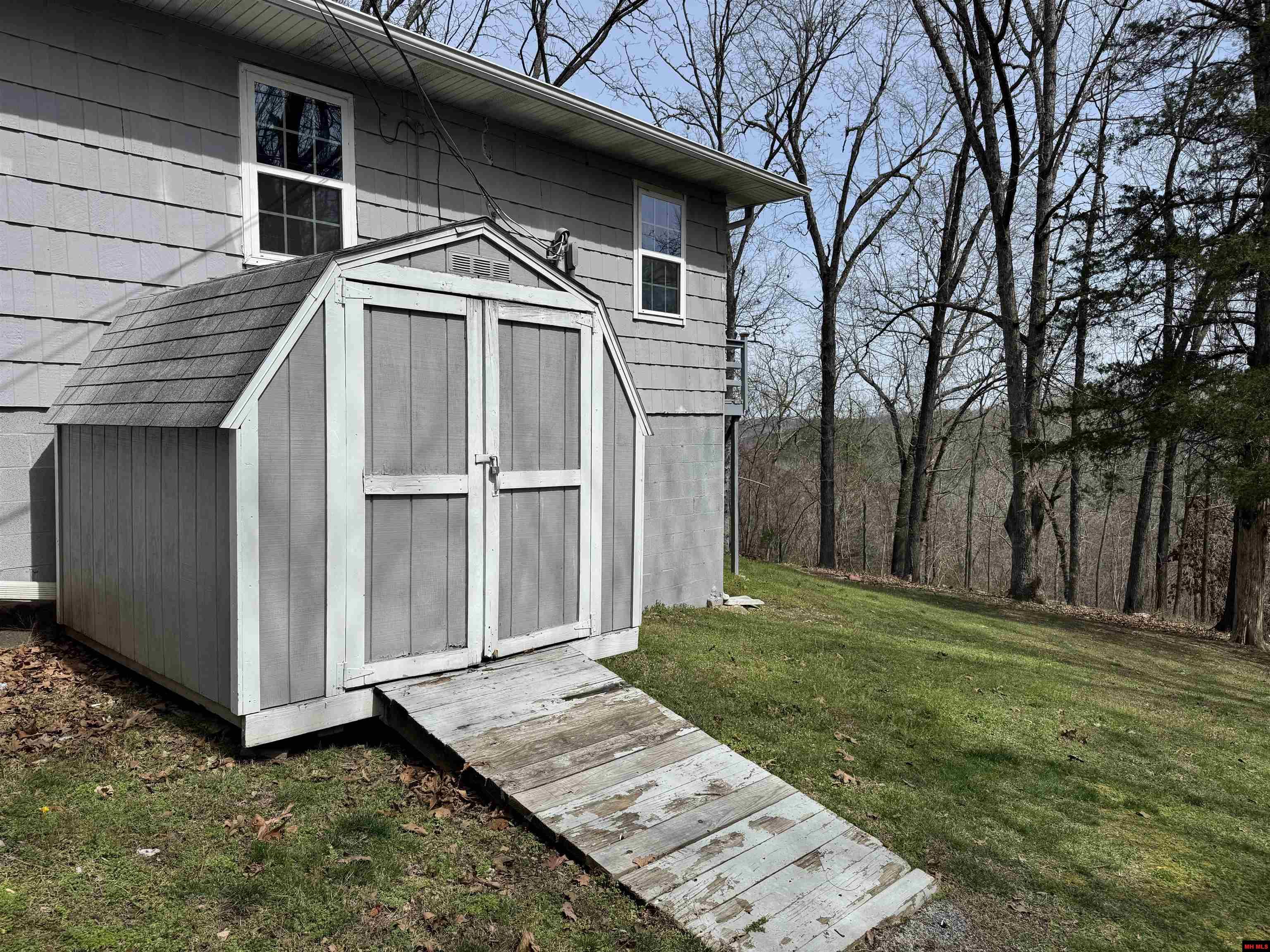 153 Cripple Creek Drive