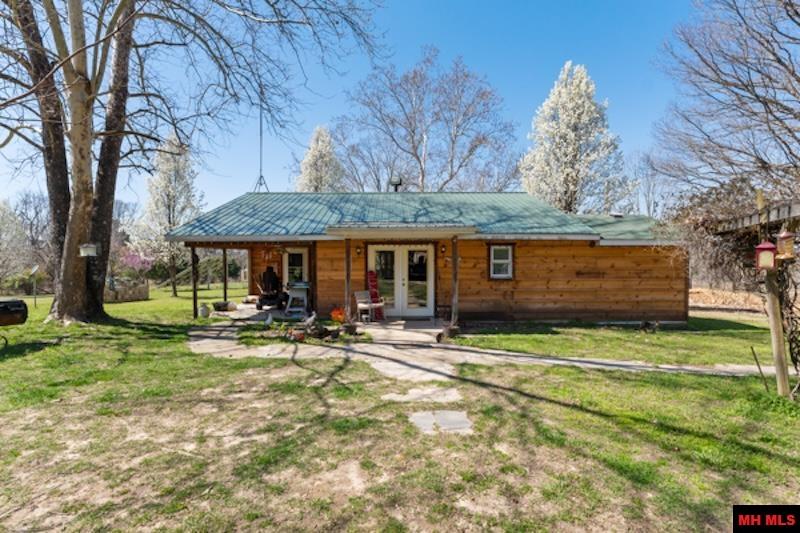 211 Featherhill Terrace