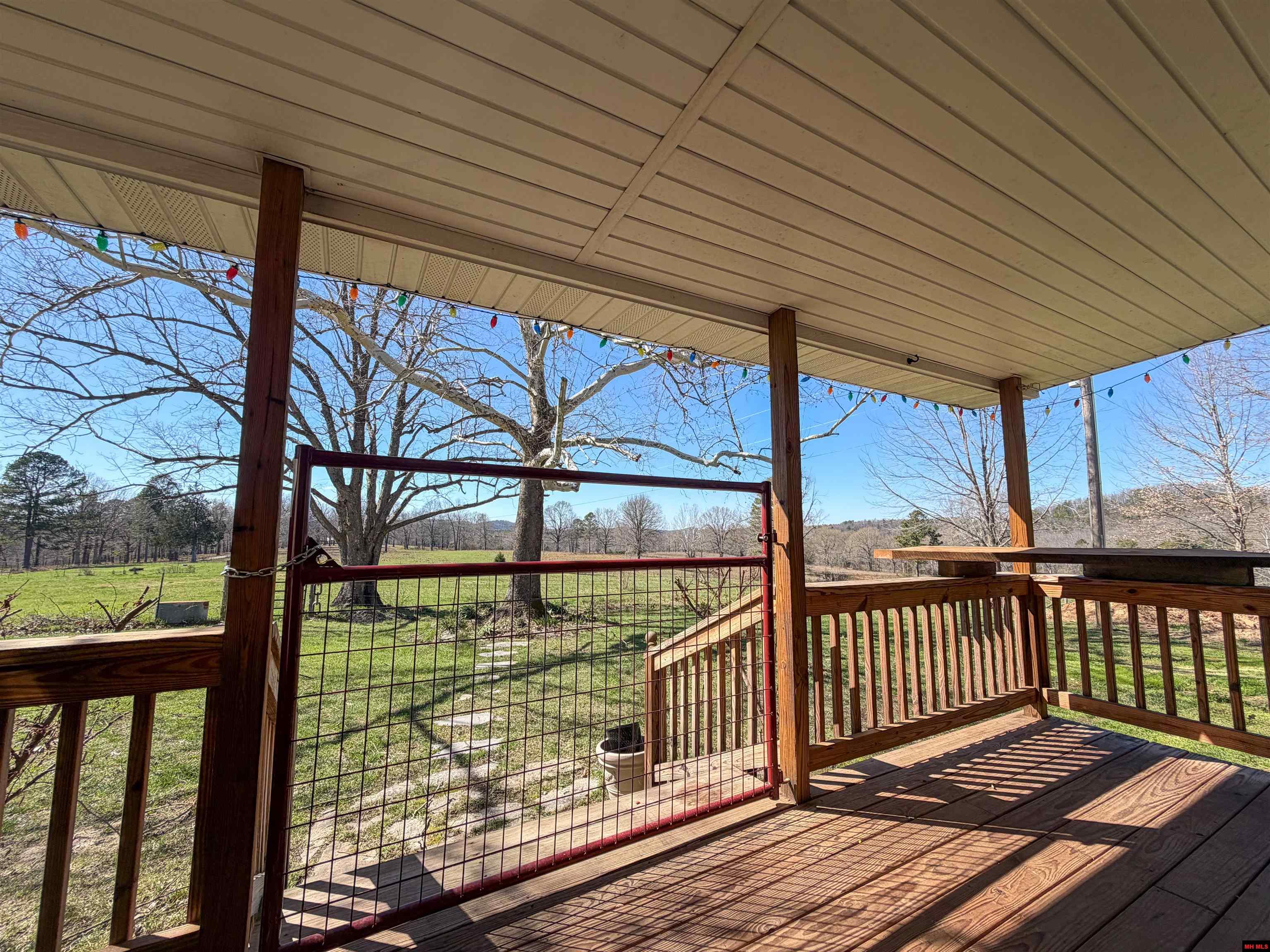 211 Featherhill Terrace