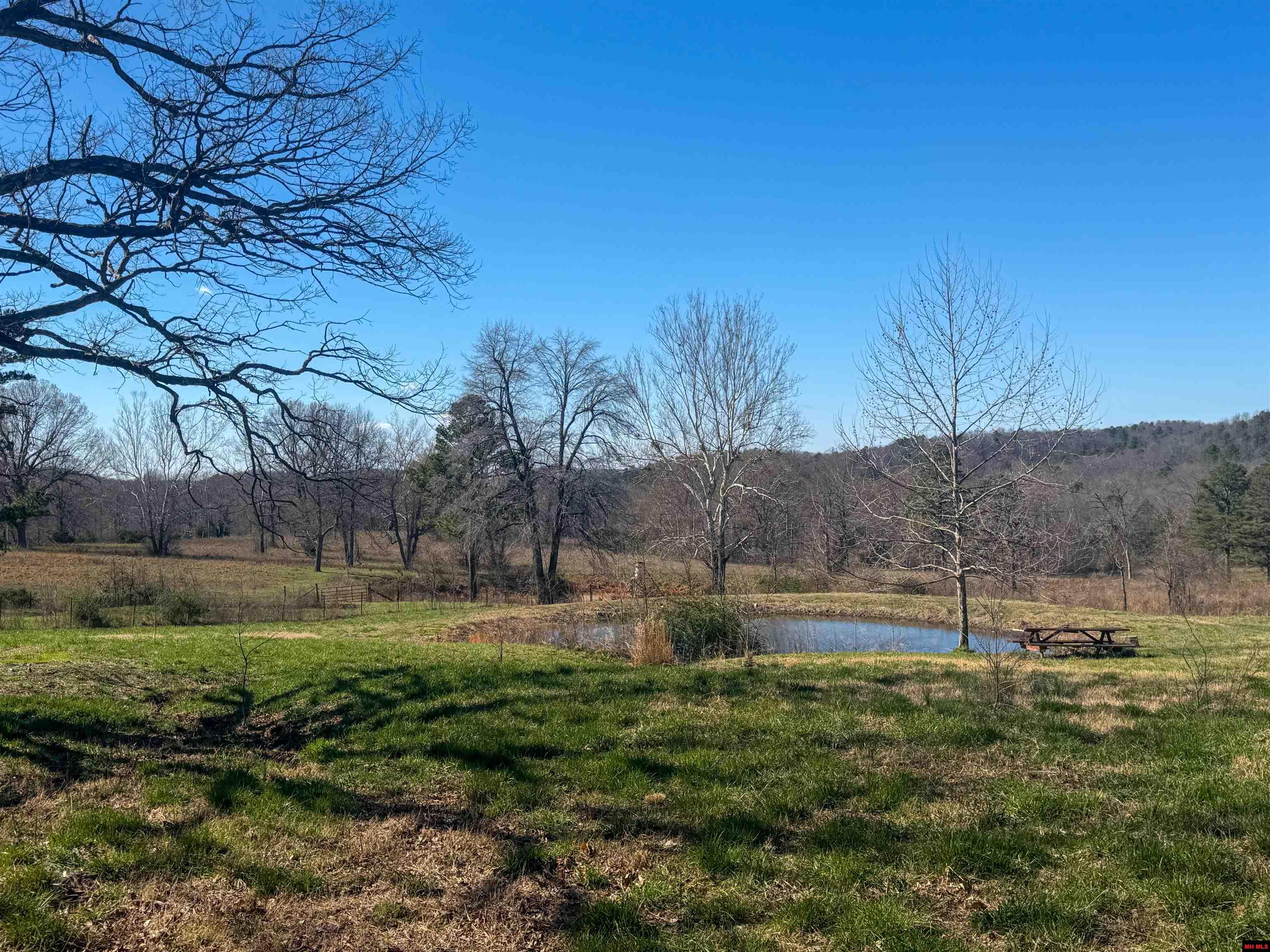 211 Featherhill Terrace