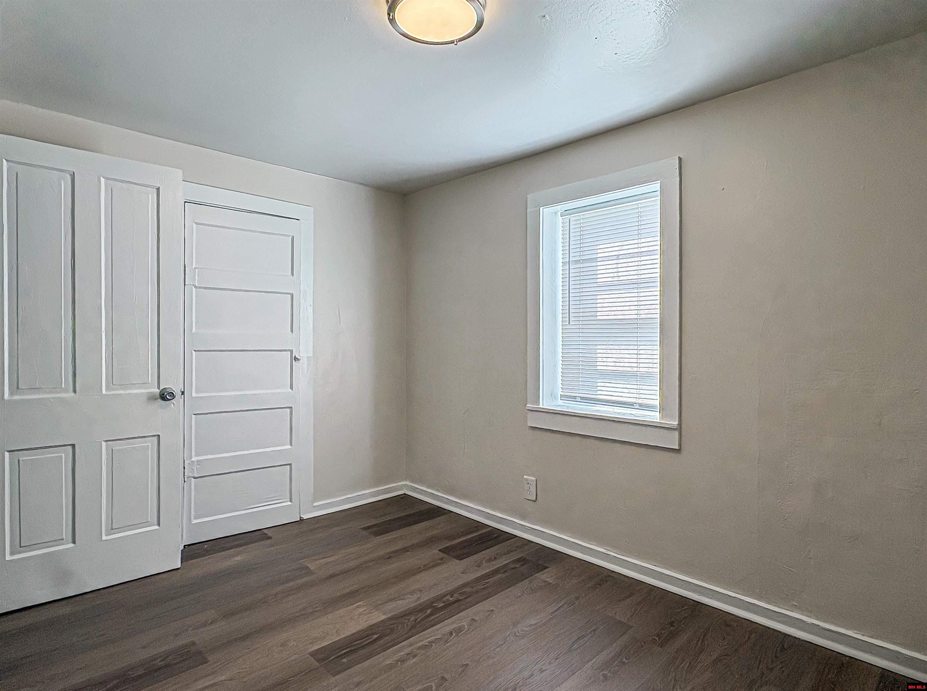 399 N College Street