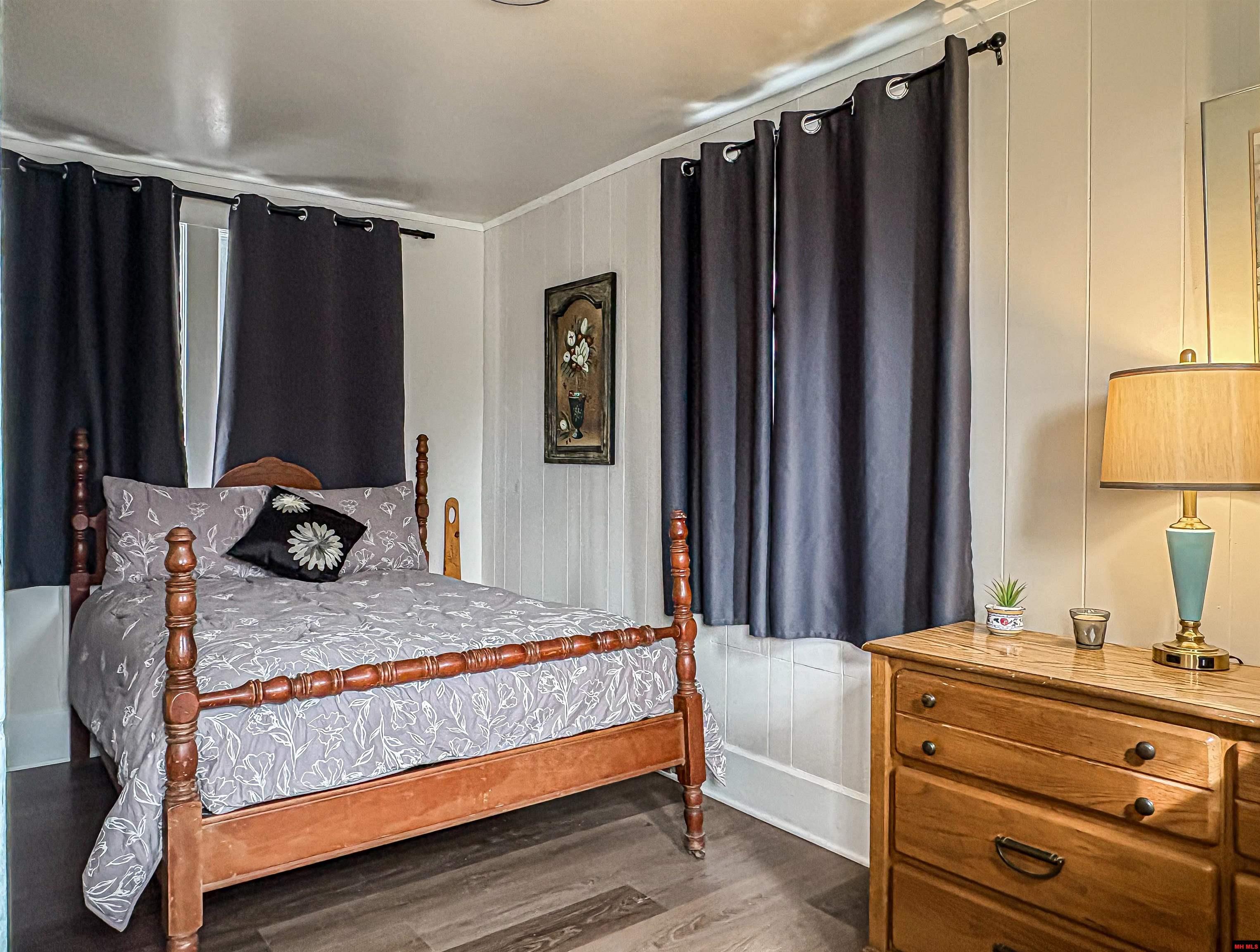 401 N College Street