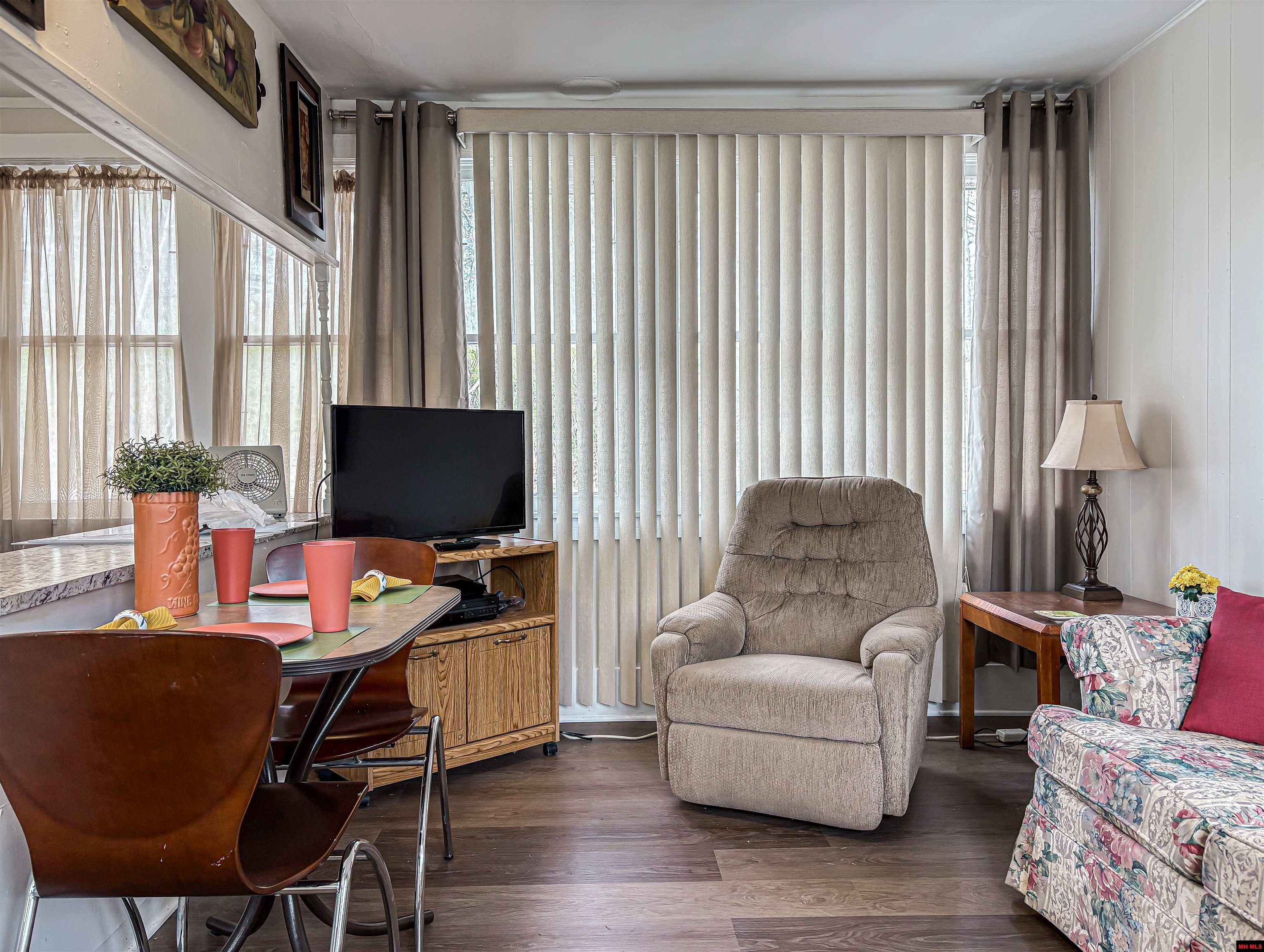 401 N College Street