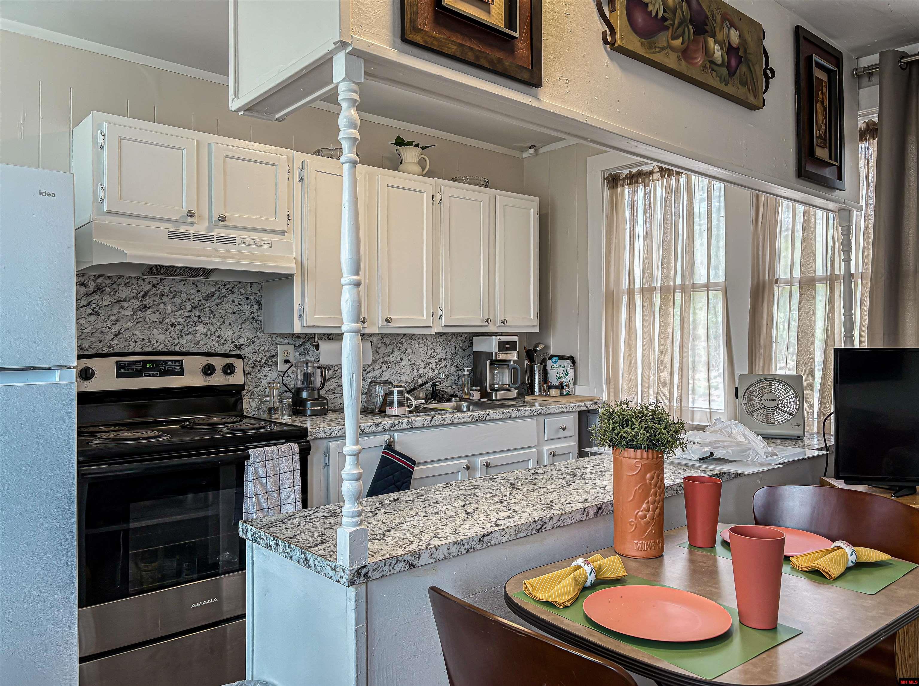 401 N College Street