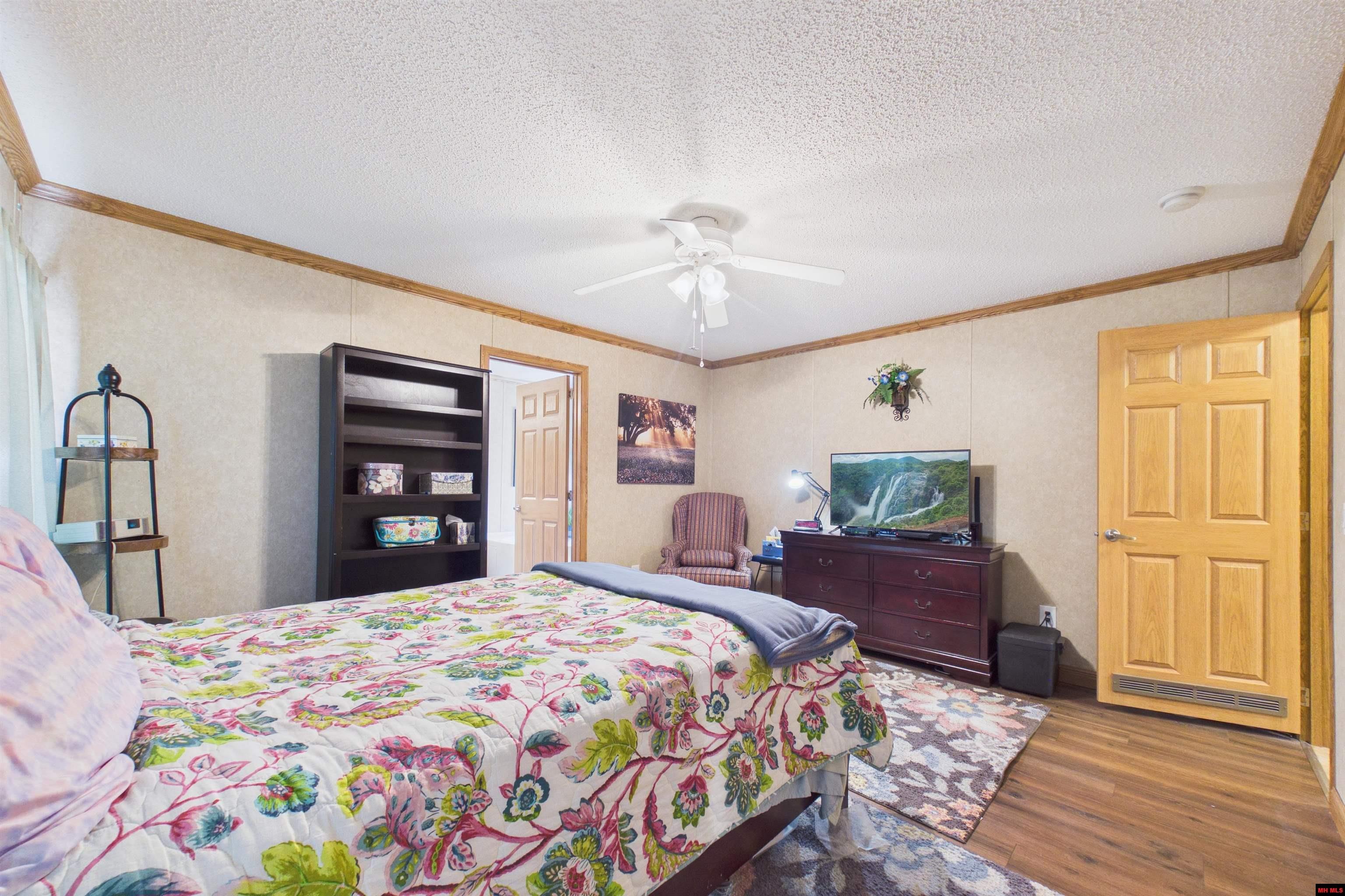 49 Rolling Meadows Court