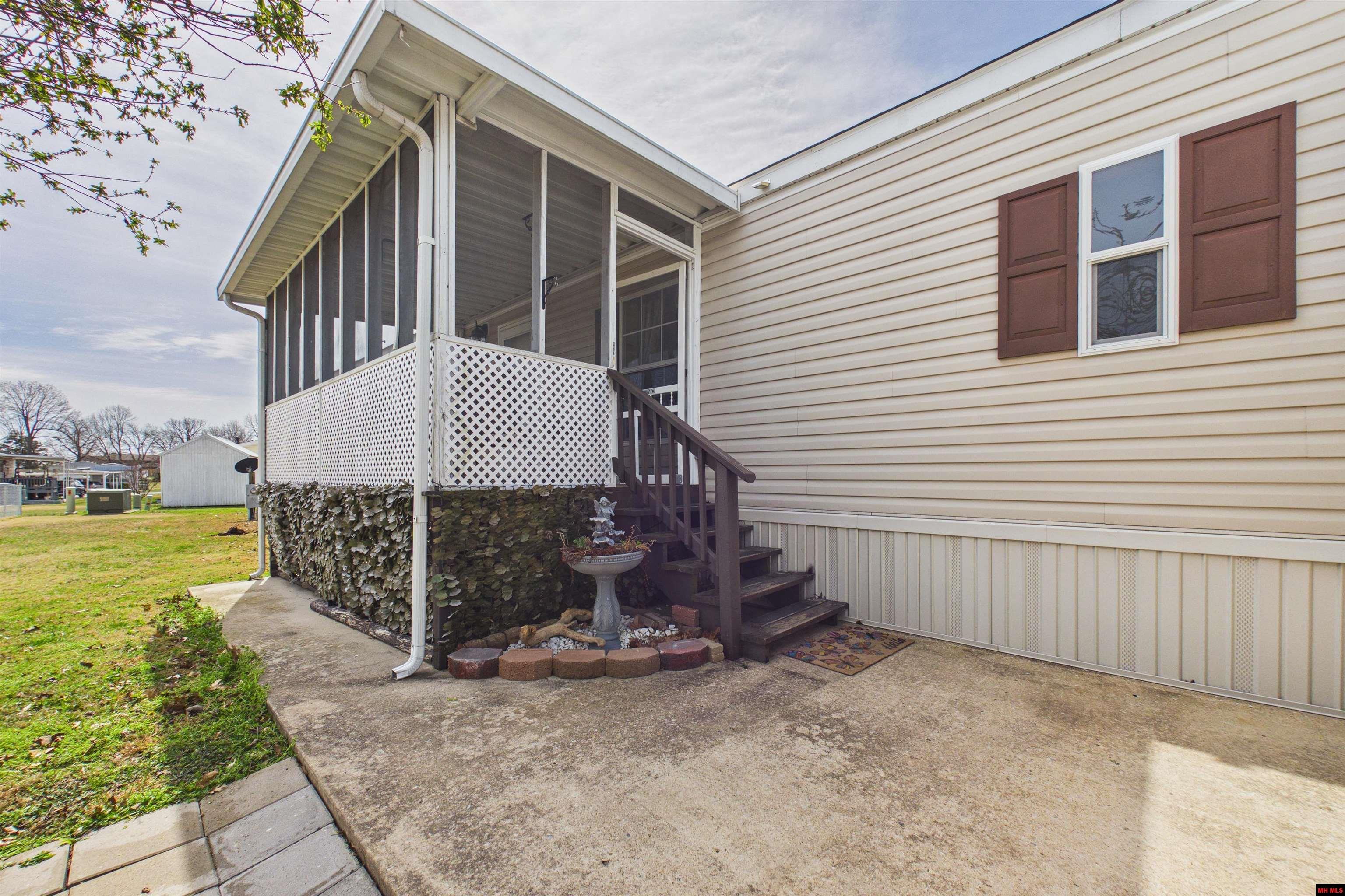 49 Rolling Meadows Court