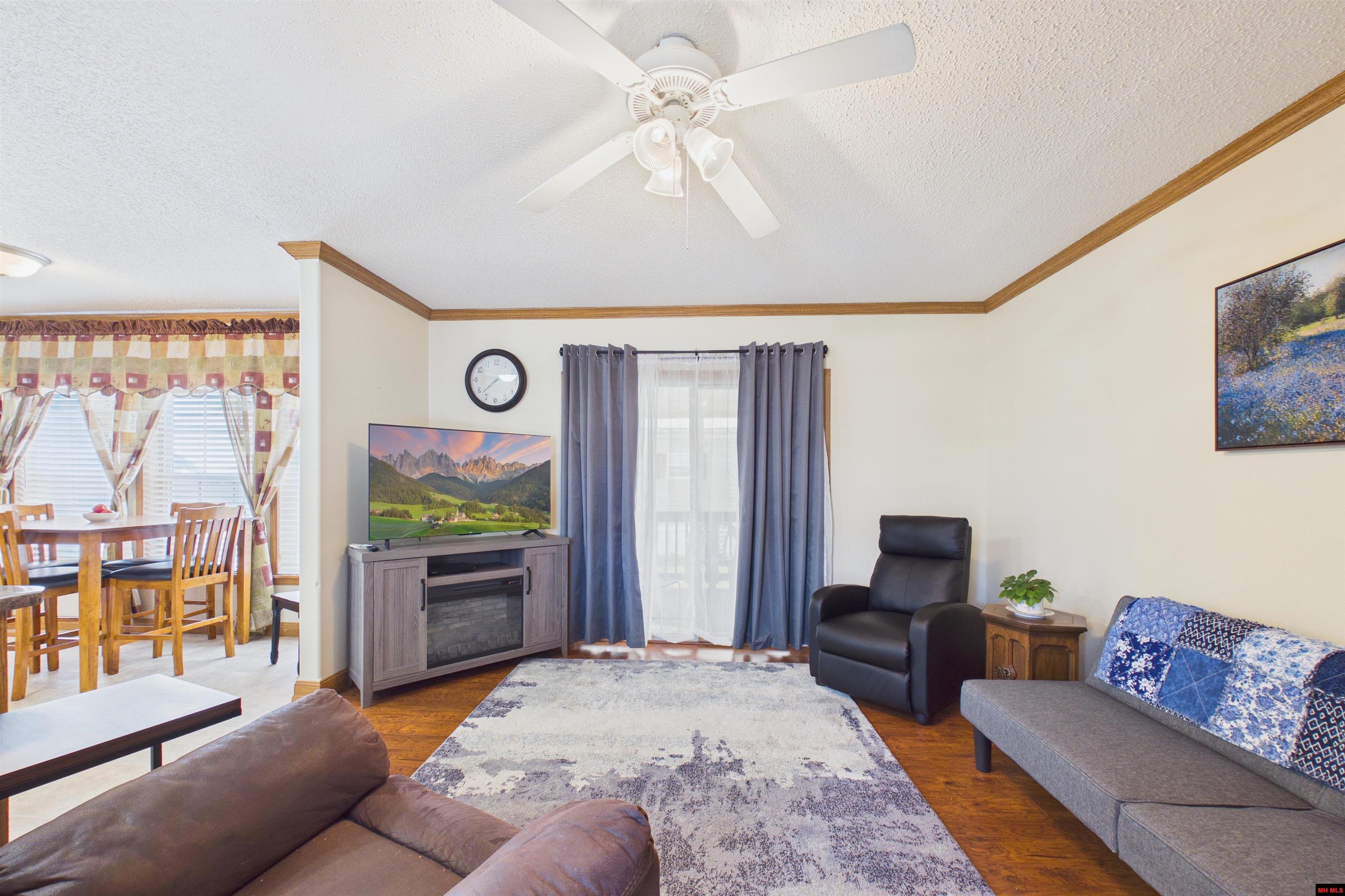 49 Rolling Meadows Court