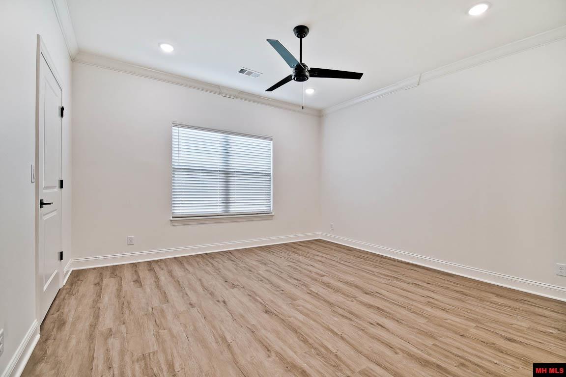 1041 Nottington Street