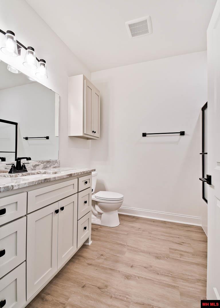 1041 Nottington Street