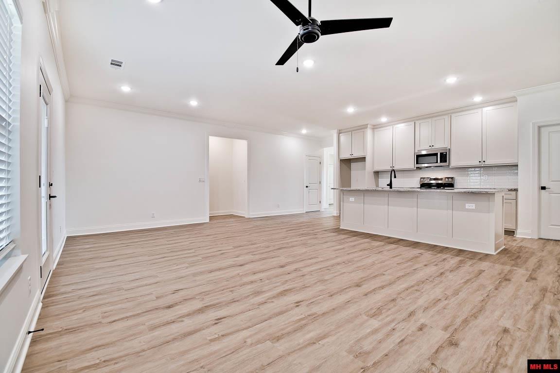 1041 Nottington Street