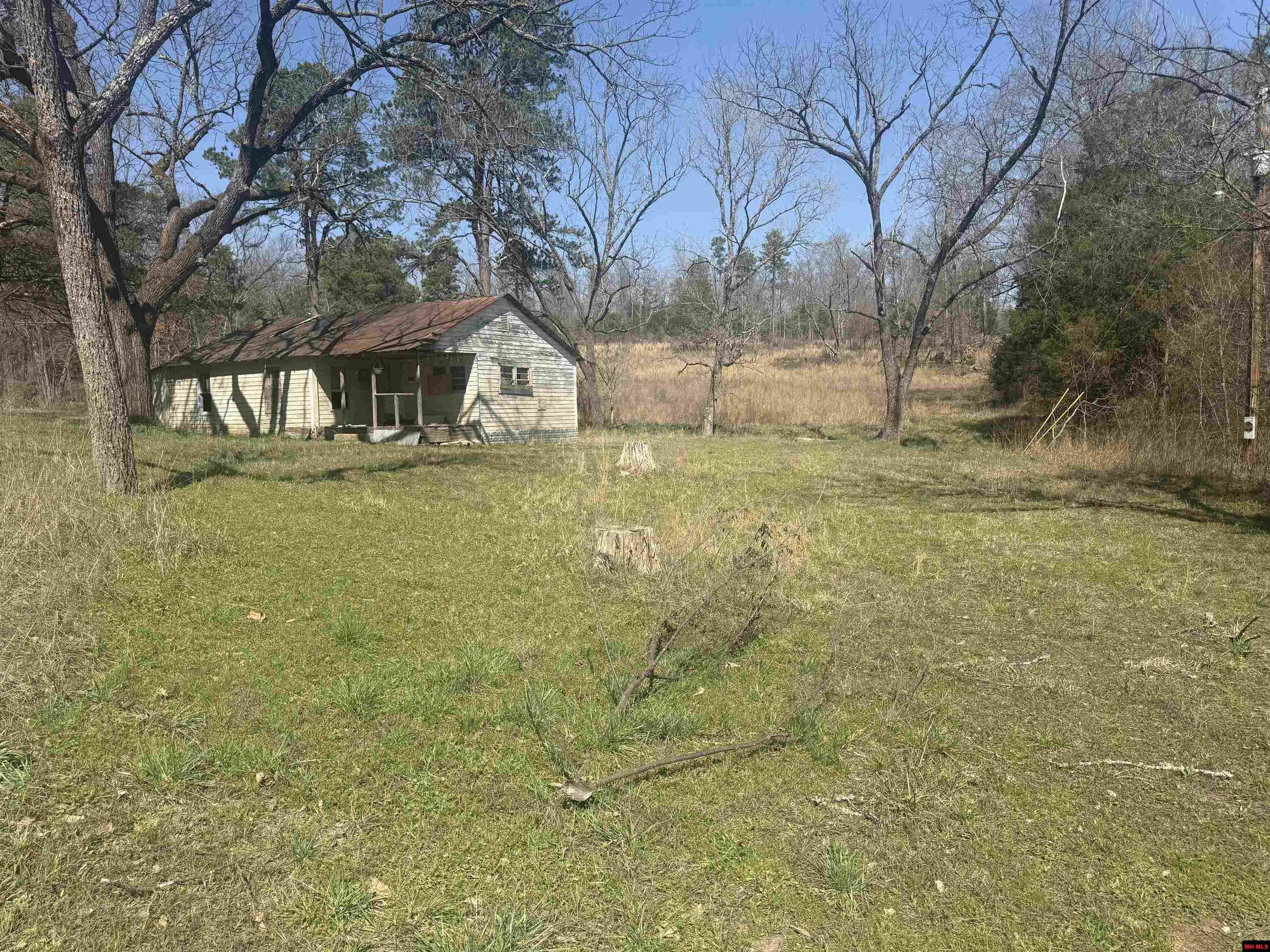 1227 Pine Ridge Road