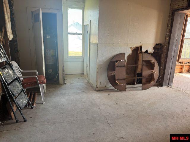 400 N ESTES AVENUE Yellville, AR