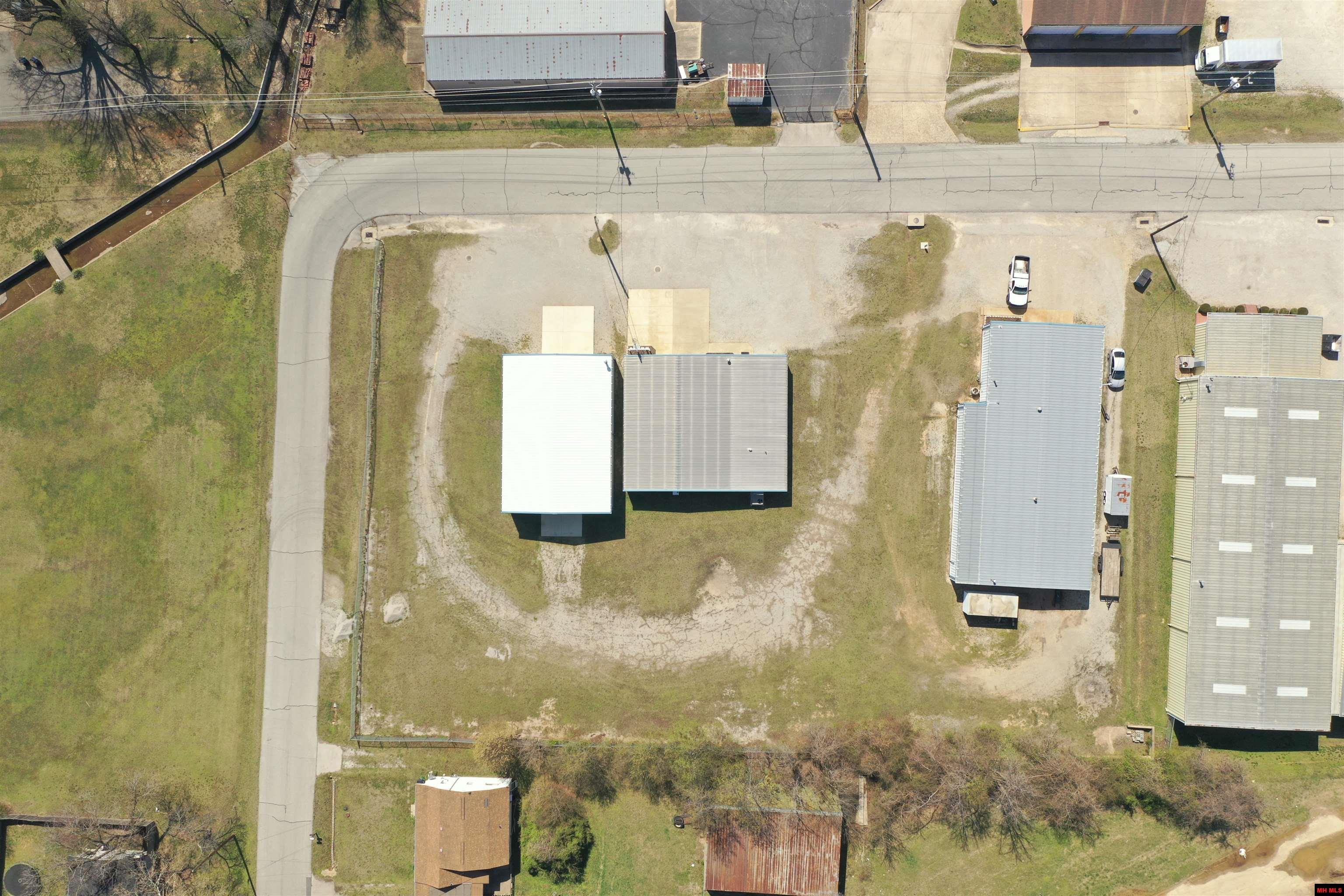 217/221 E 13TH STREET Mountain Home, AR