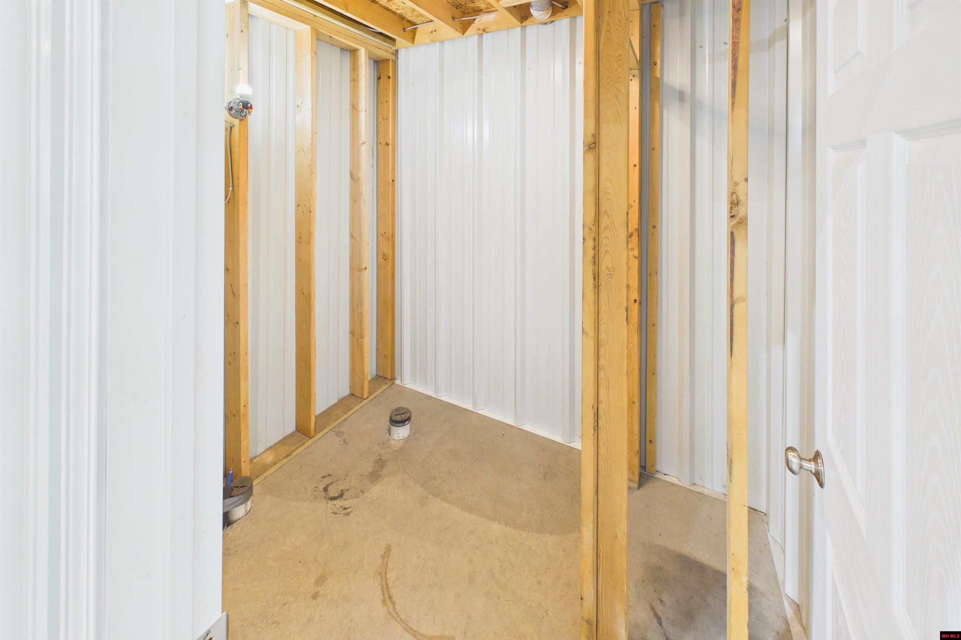 217/221 E 13TH STREET Mountain Home, AR