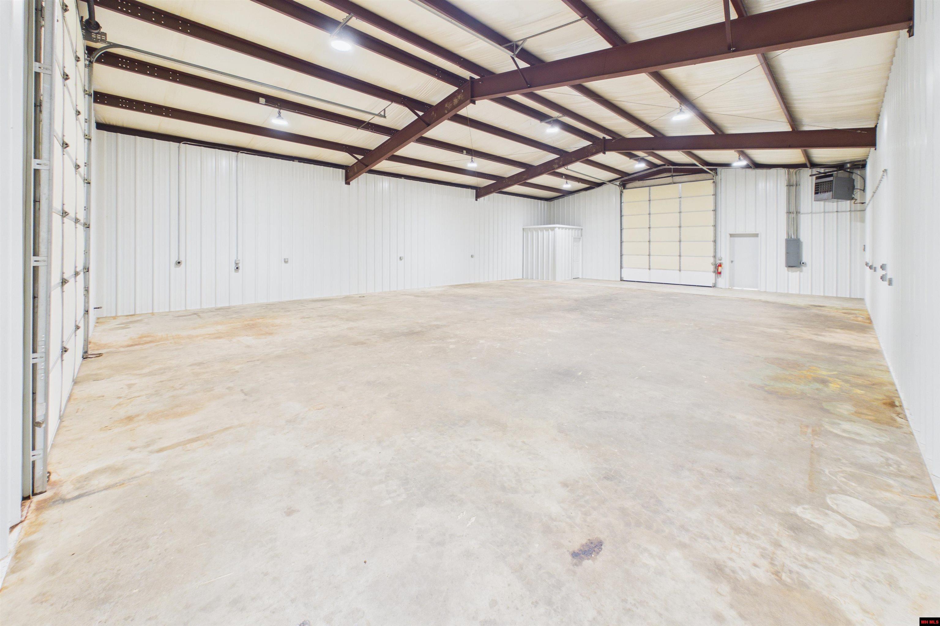 217/221 E 13TH STREET Mountain Home, AR