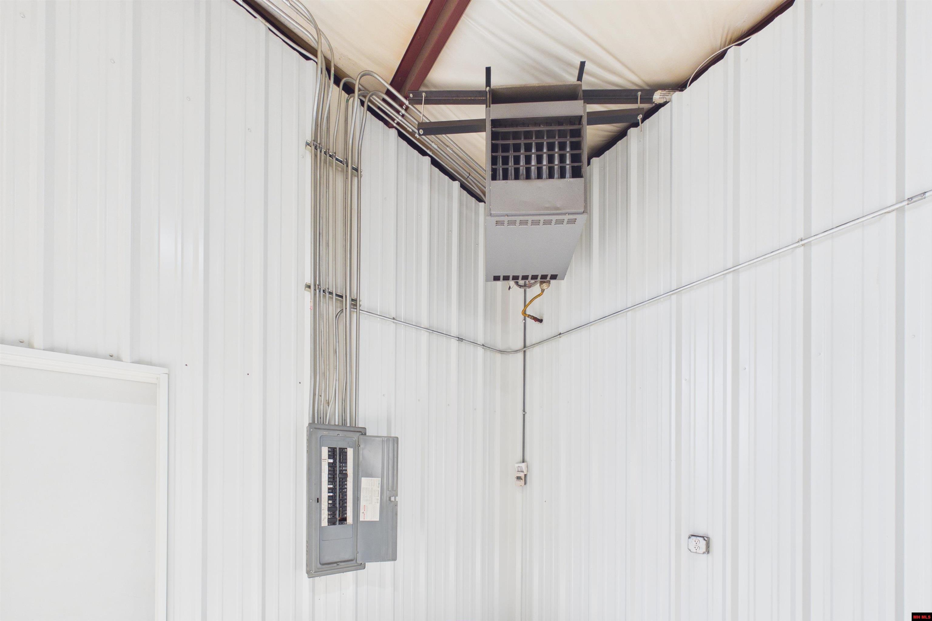 217/221 E 13TH STREET Mountain Home, AR