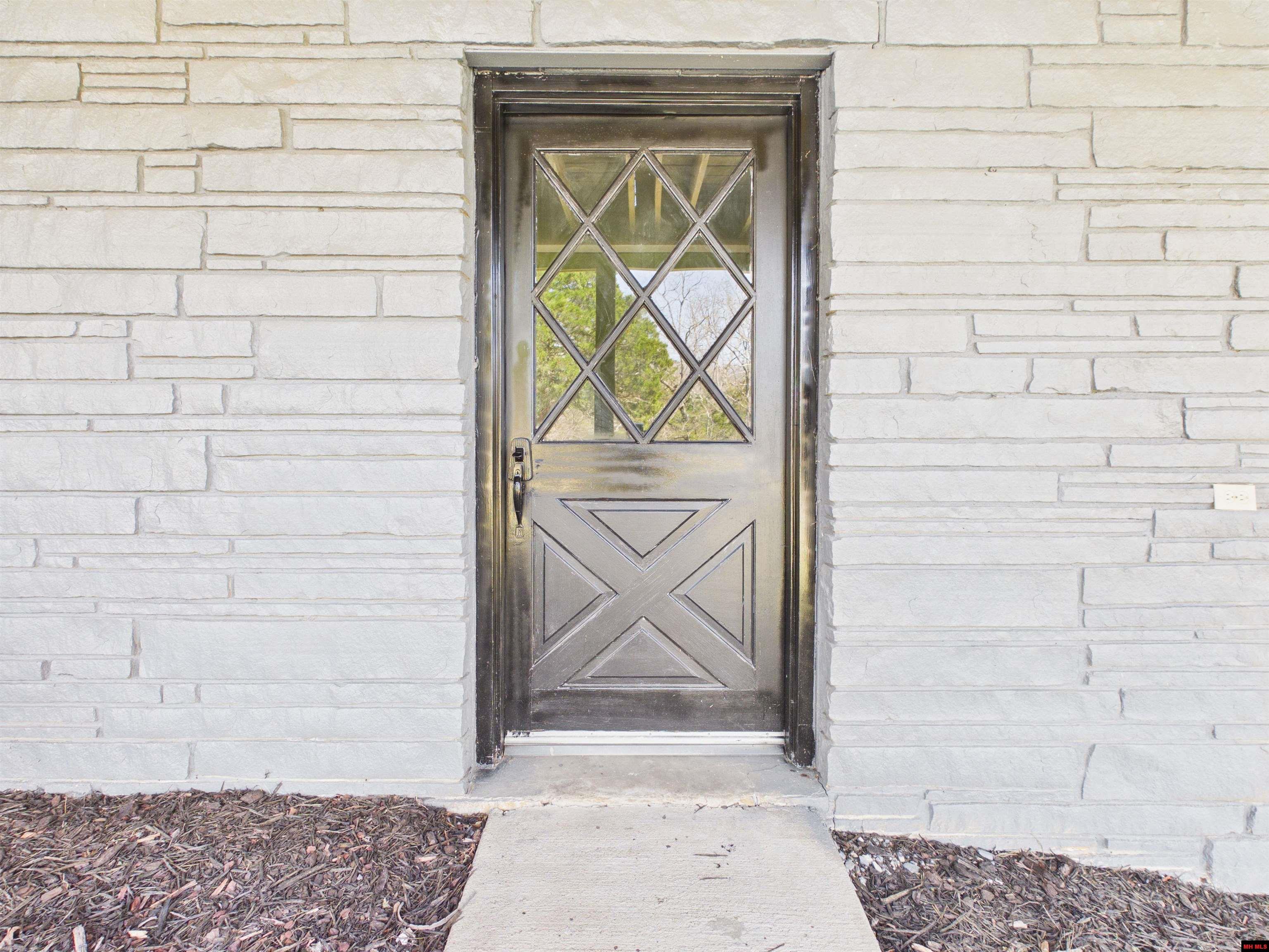 1306 S Little Rock Road