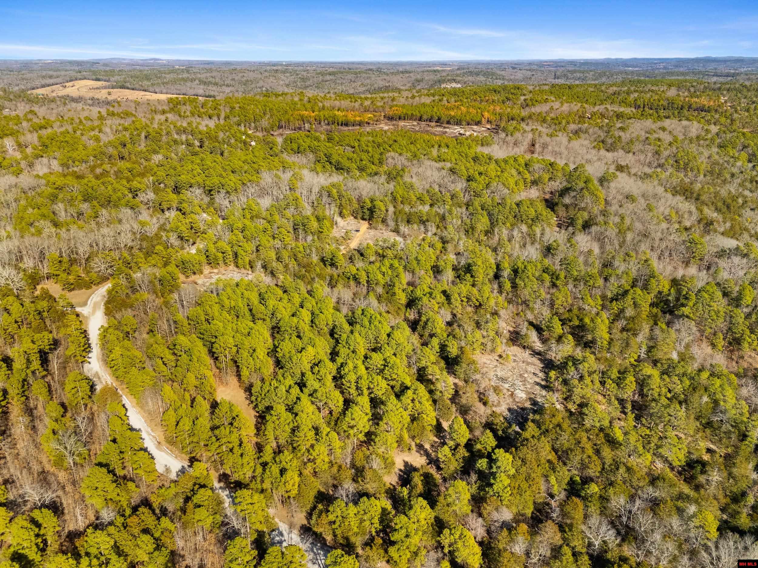 001-01049-000 Cr 128