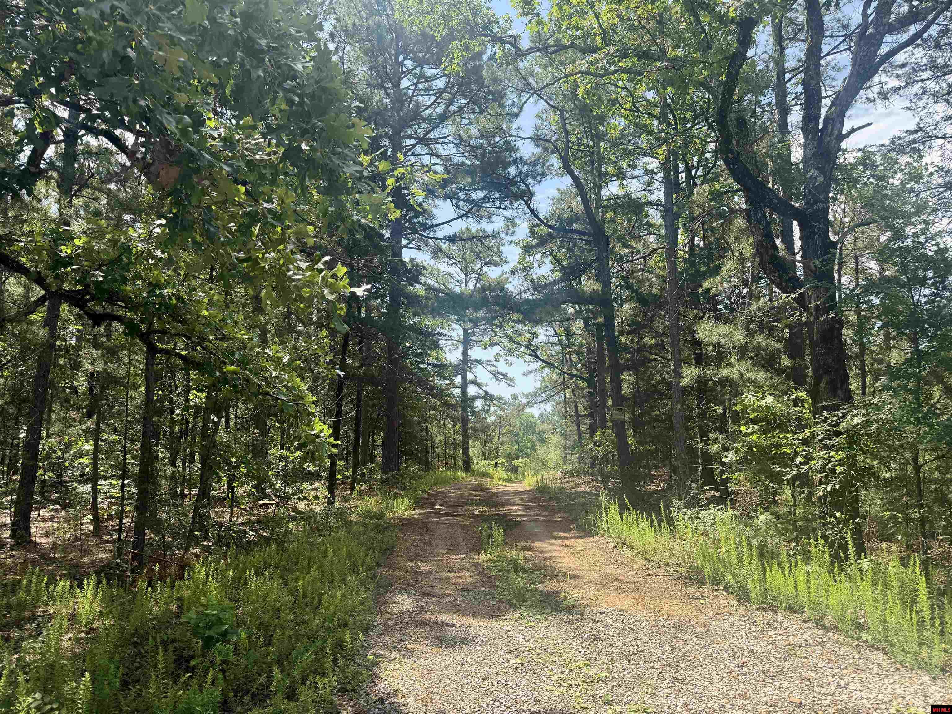 001-01049-000 Cr 128