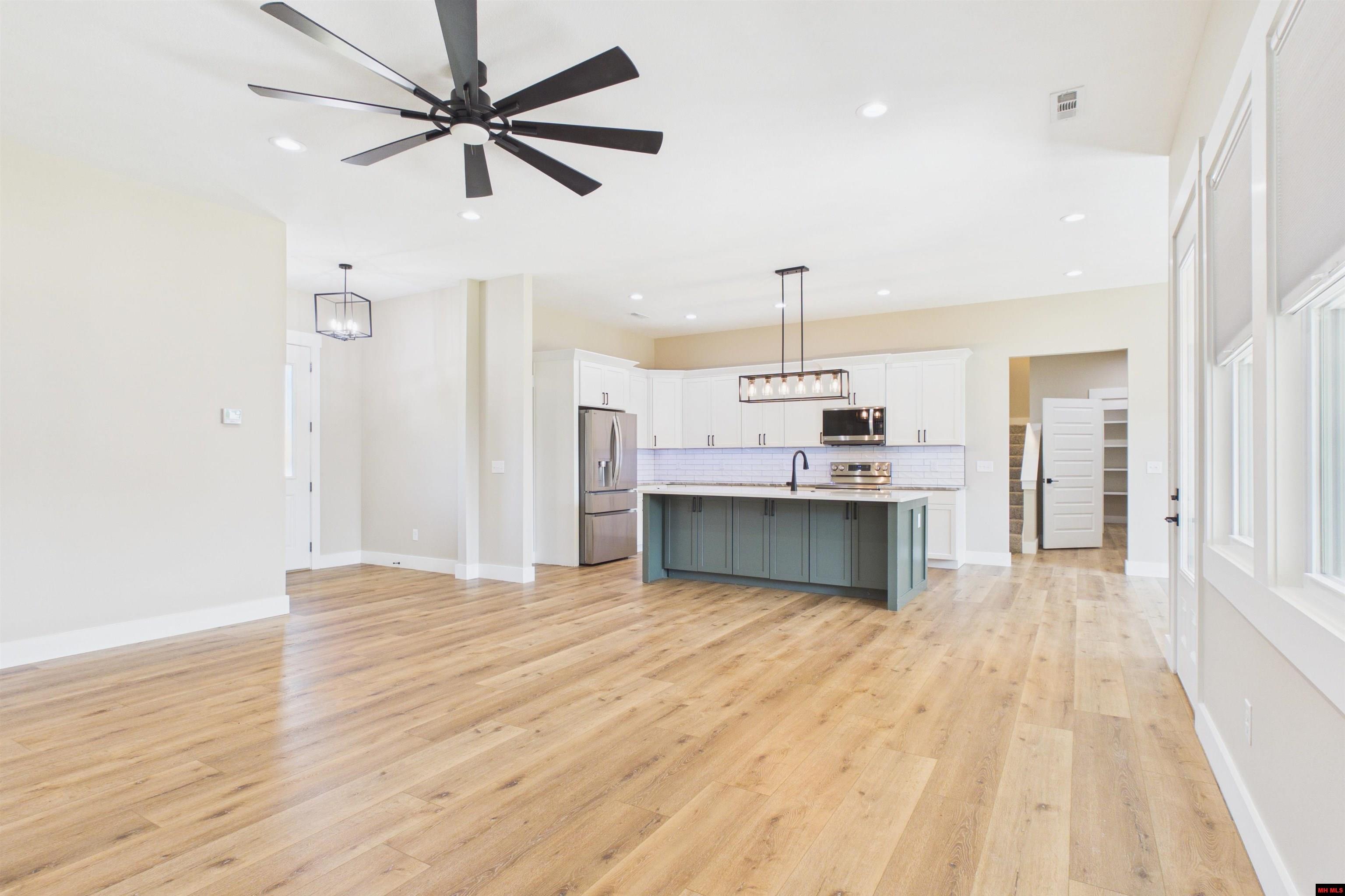 850 Swiss Mountain Drive