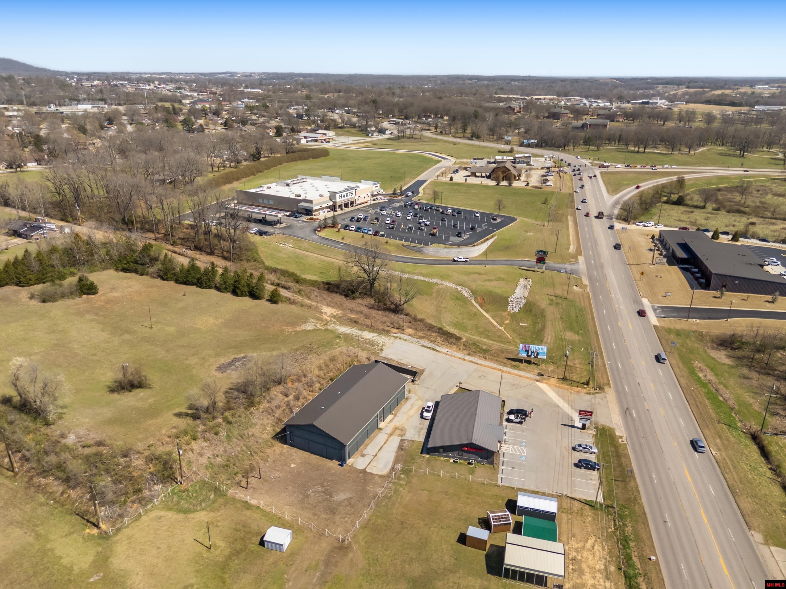 2169 HWY 62 WEST Mountain Home, AR